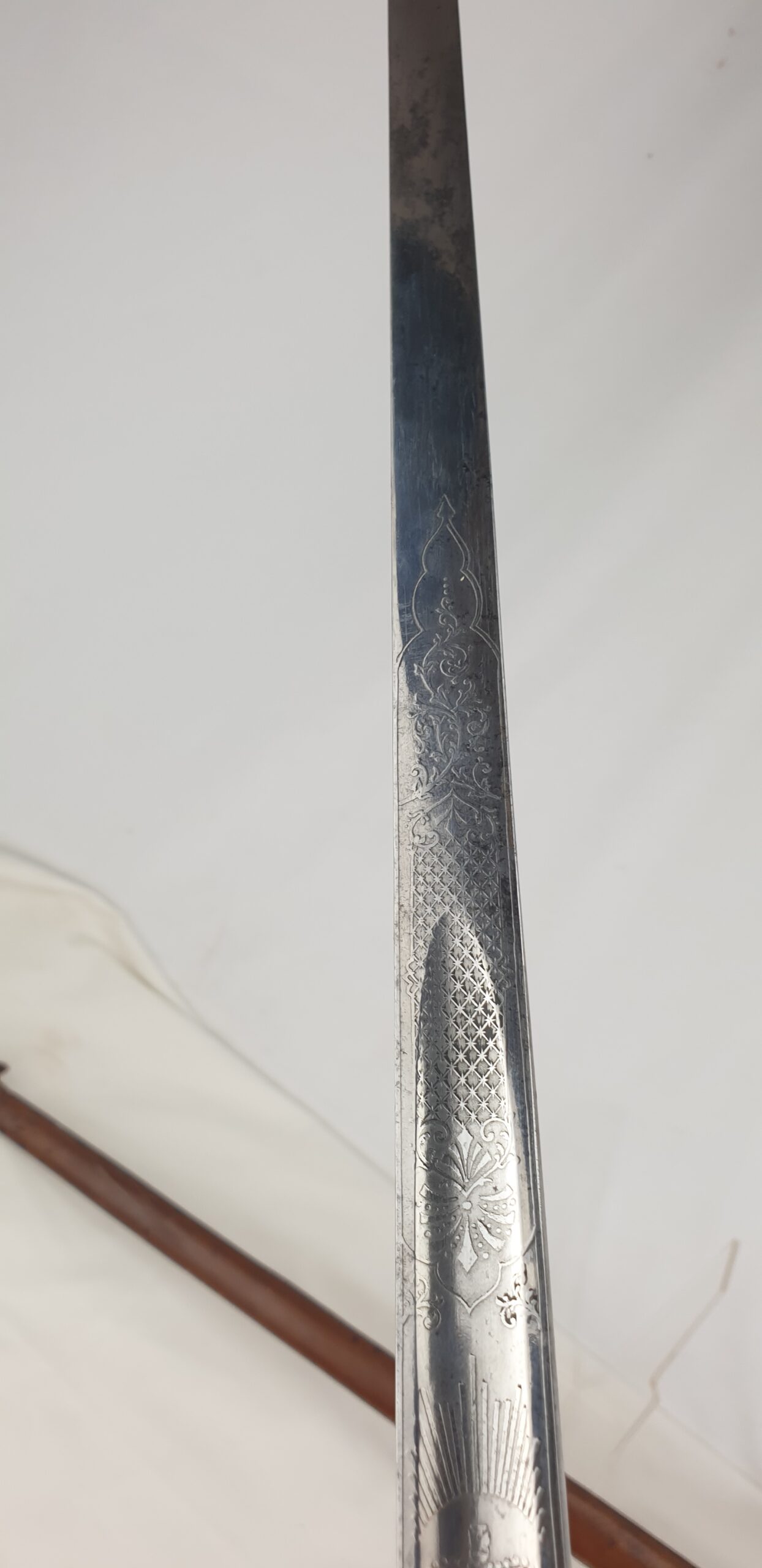WW1 Era George V 1897 Pattern Royal Engineers Sword by Mole with Scabbard, Frog & Harness of Capt. W. B. Willcox - Image 15