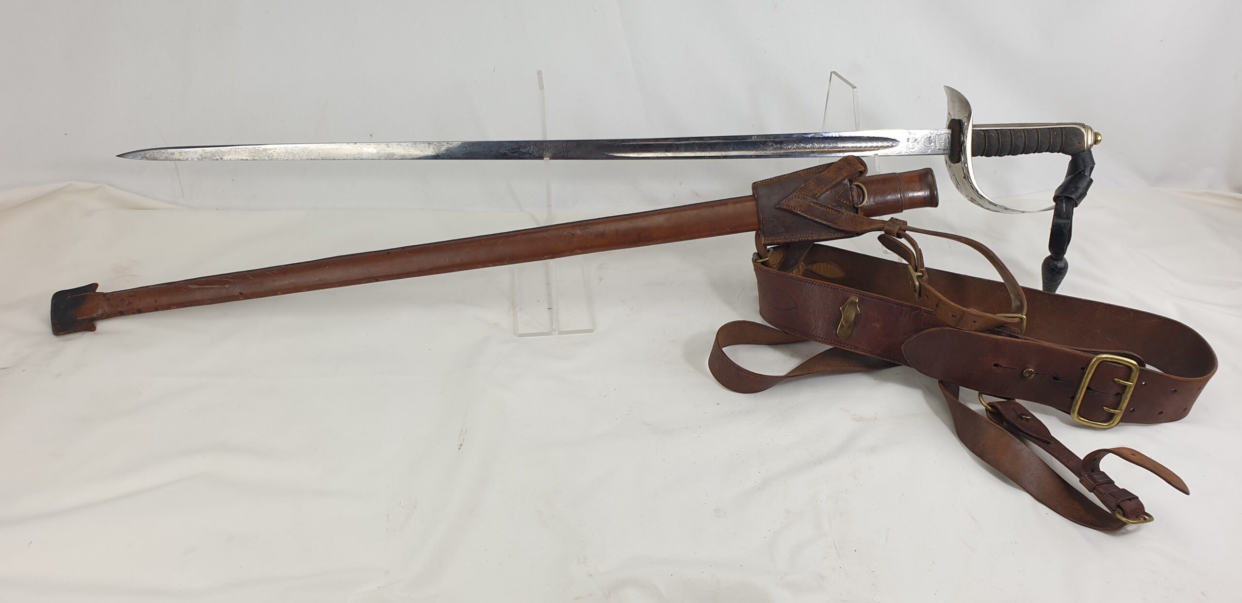 WW1 Era George V 1897 Pattern Royal Engineers Sword by Mole with Scabbard, Frog & Harness of Capt. W. B. Willcox - Image 4