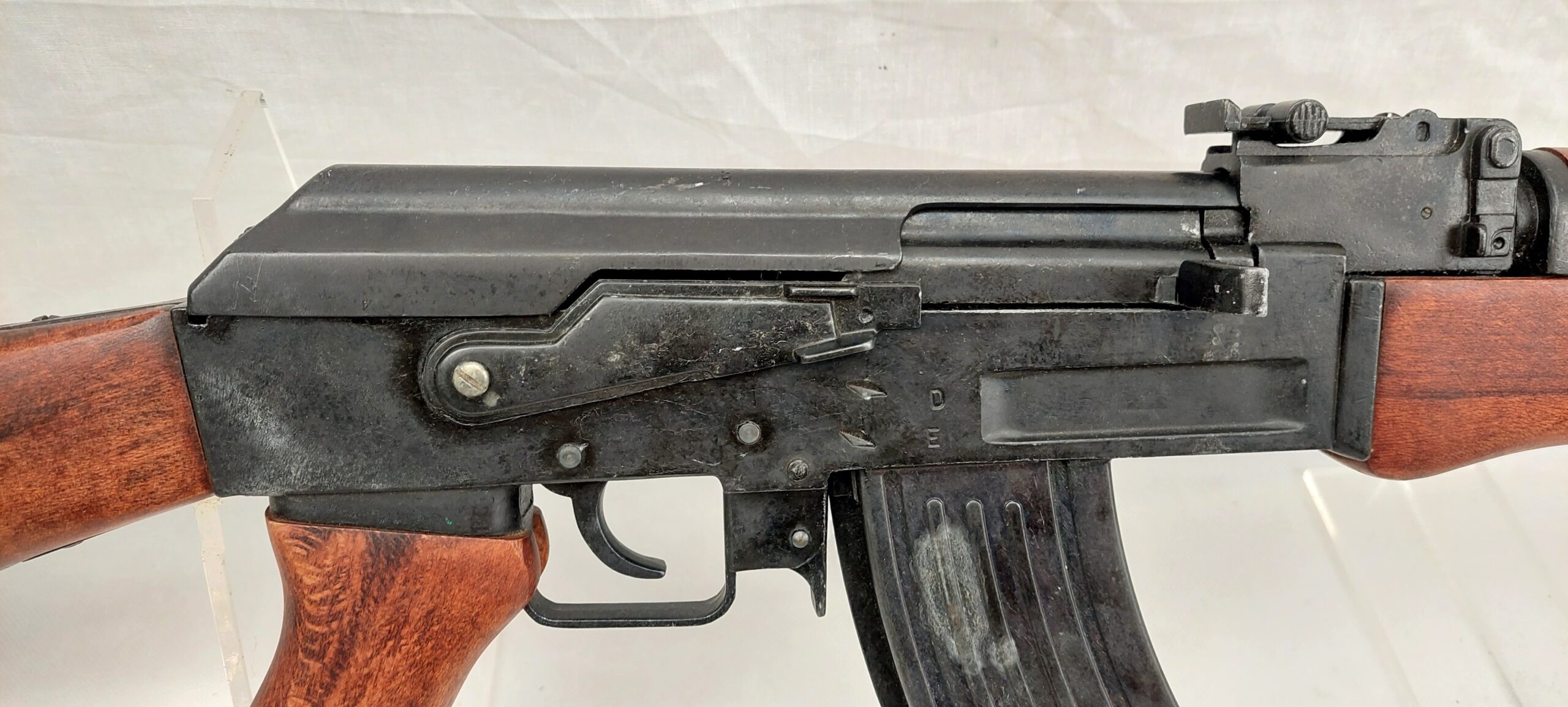 Well Made Replica Inert AK47 Assault Rifle - Image 17