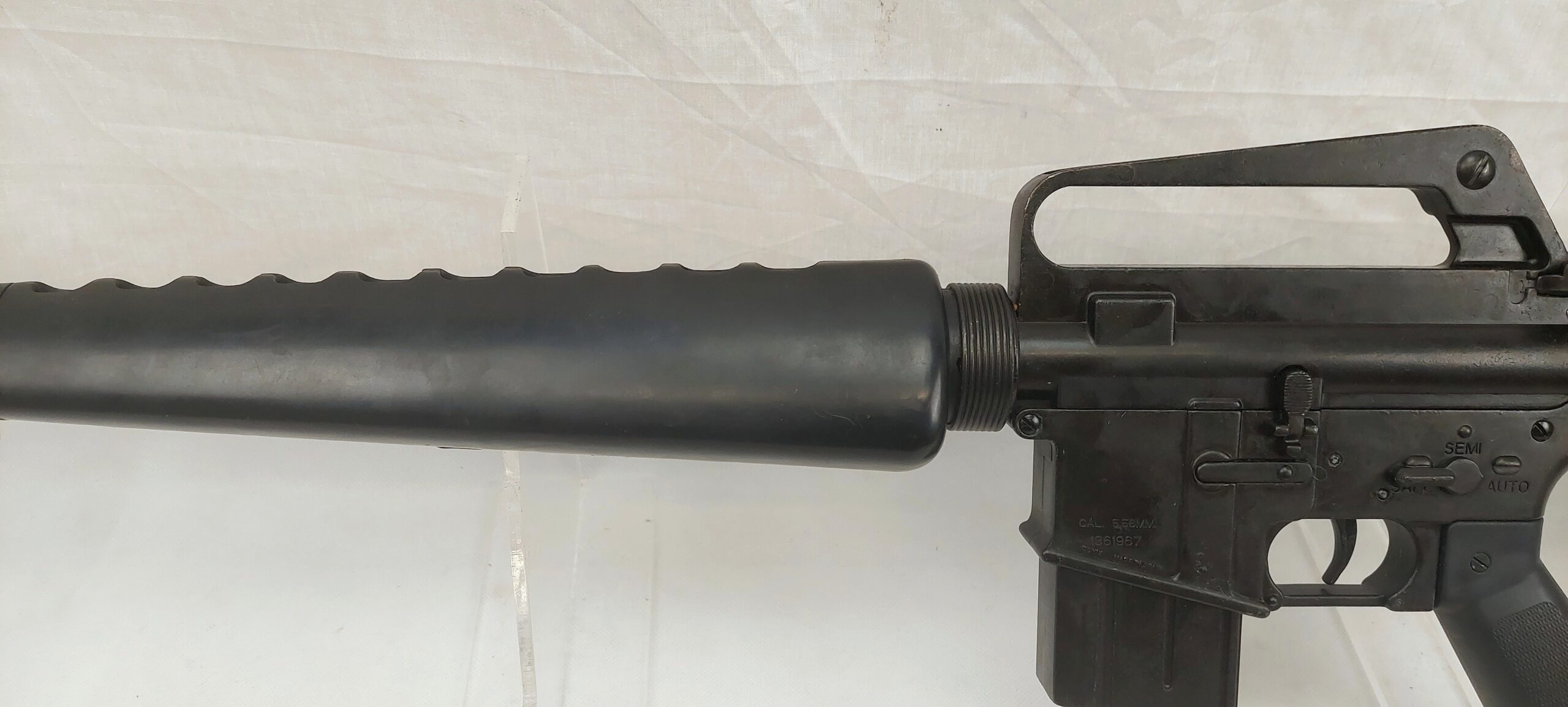 Well Made Replica Inert Denix M16 Assault Rifle - Image 7