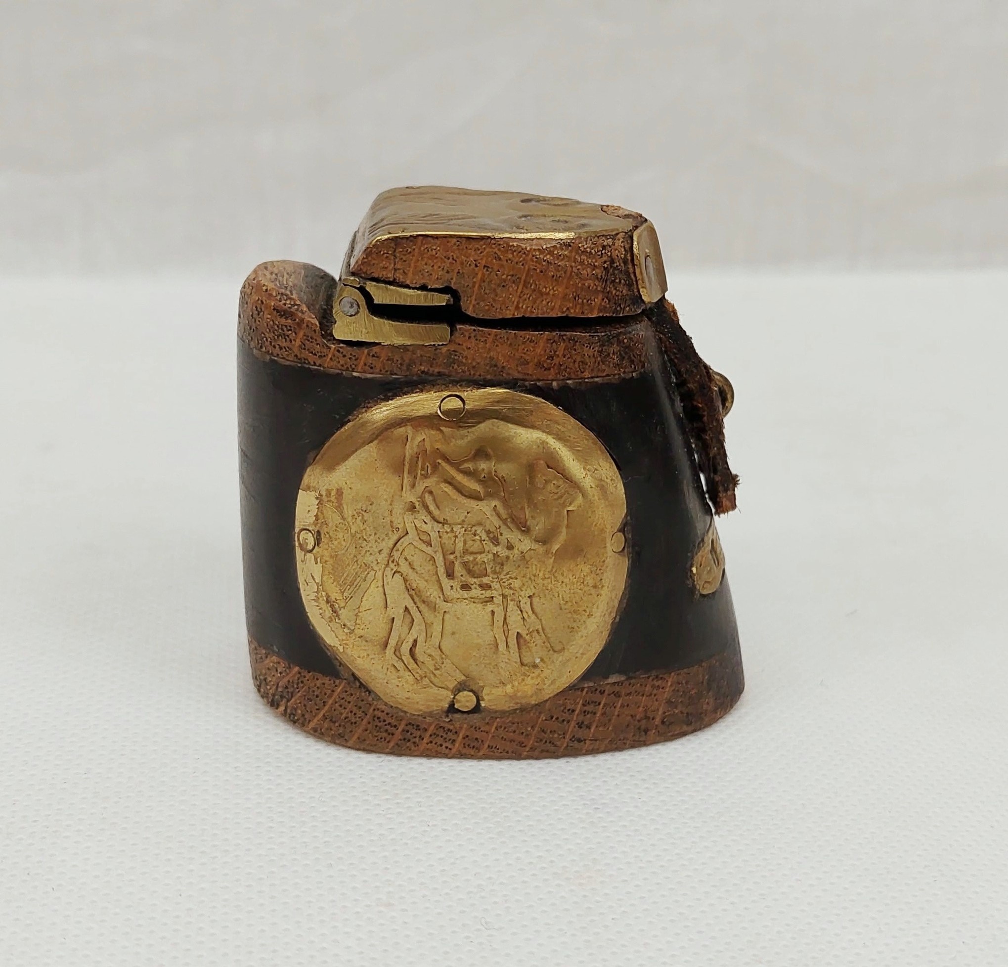 1917 Imperial Camel Corp Snuff Box