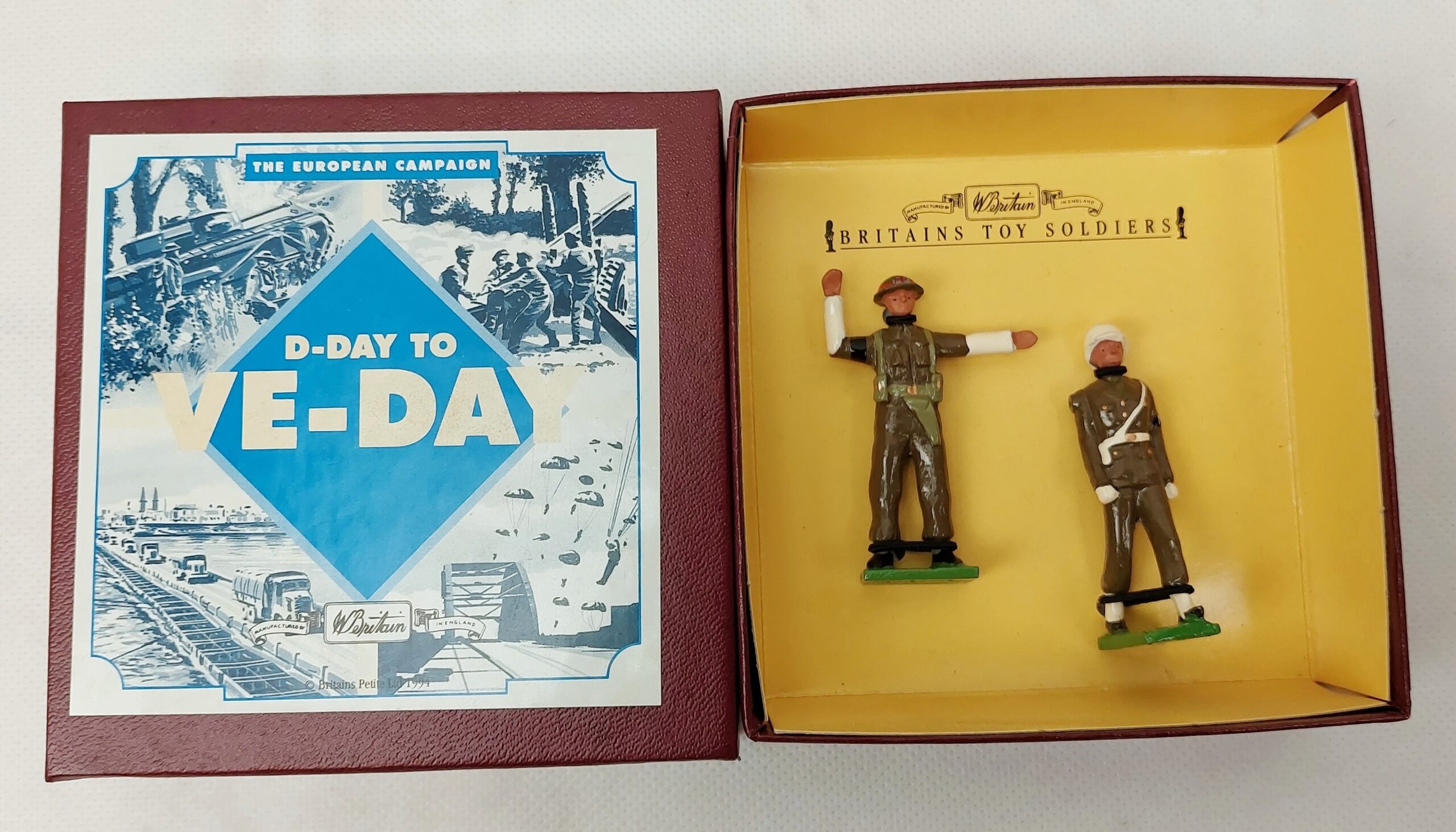 Britains Toy Soldiers 8861 –European Campaign – D-Day to VE-Day – Military Police - Boxed