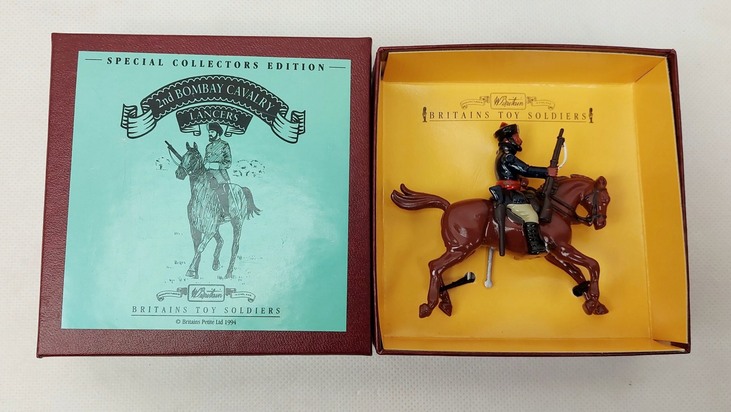 Britains Toy Soldiers 8840 – 2nd Bombay Cavalry Lancers – Boxed #2
