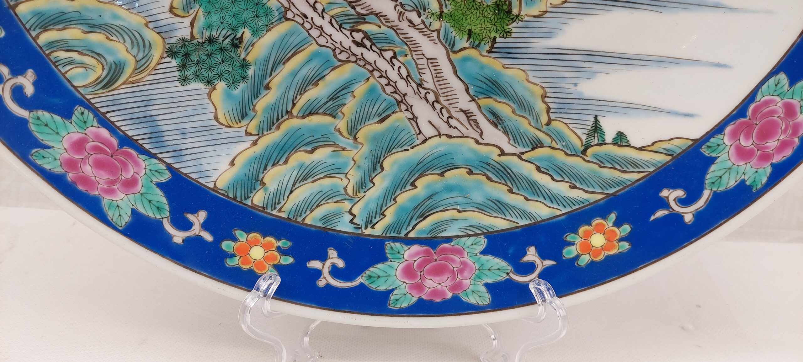 Large Decorative Japanese Scene Plate - Image 4