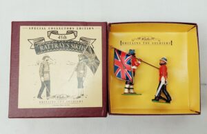 Britains Toy Soldiers 8836 - 45th Rattray’s Sikhs Officer & Standard Bearer