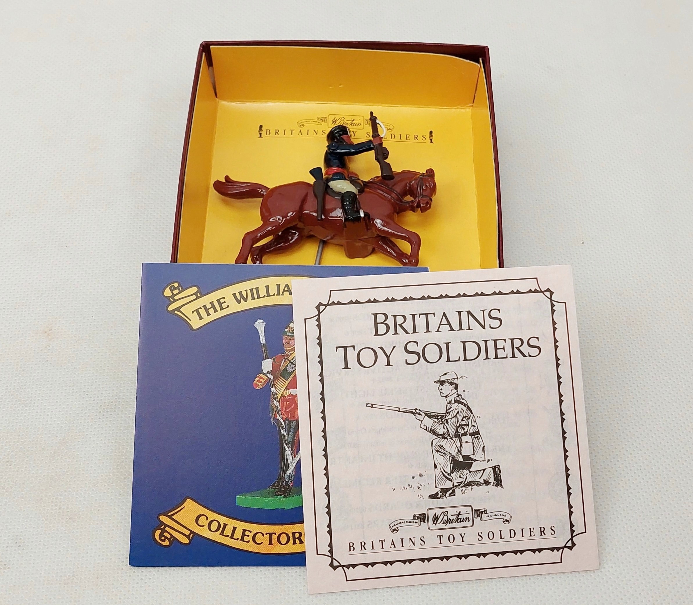 Britains Toy Soldiers 8840 – 2nd Bombay Cavalry Lancers – Boxed #3 - Image 3