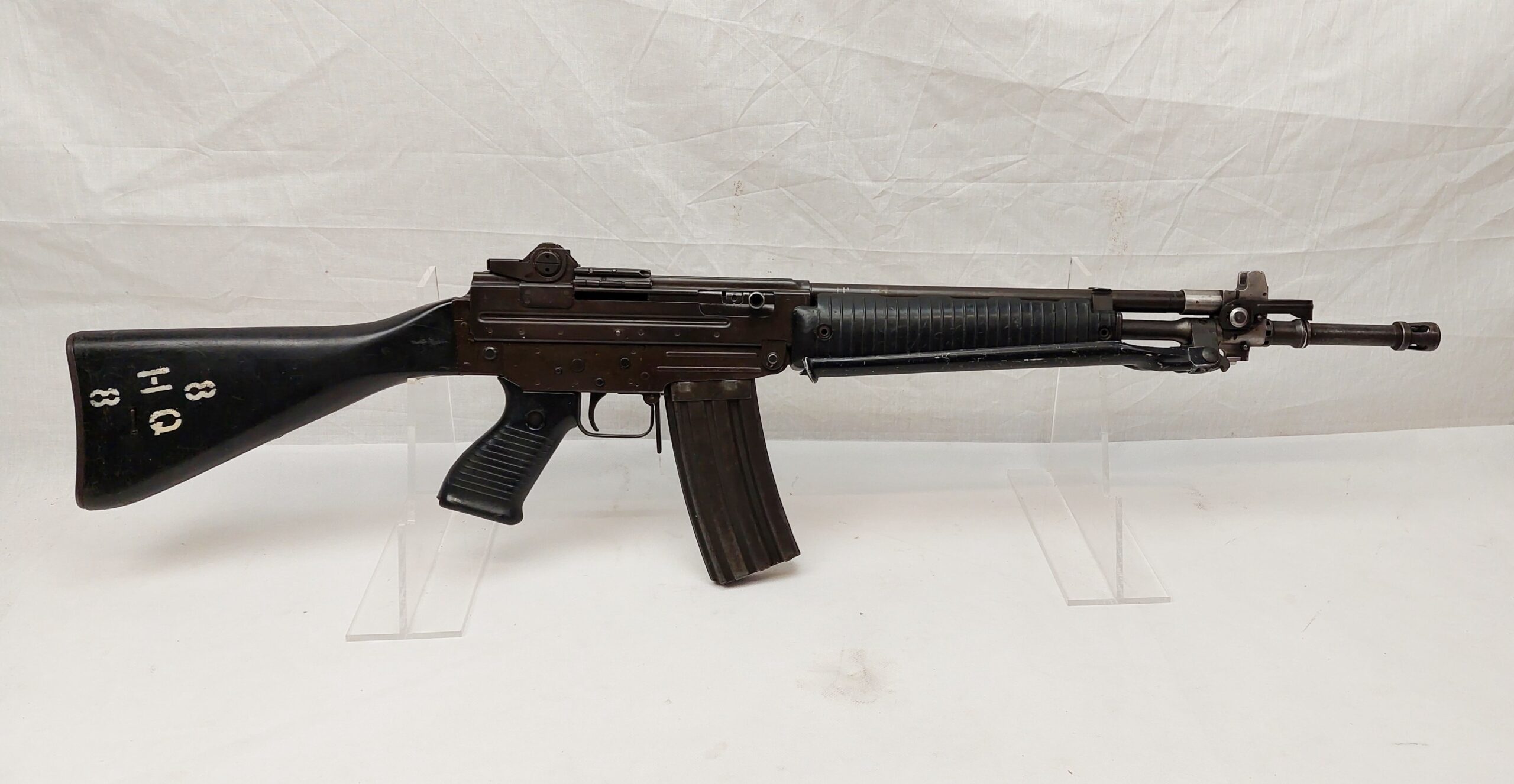 Deactivated AR70/223 Assault Rifle/Light Machine Gun - Image 18