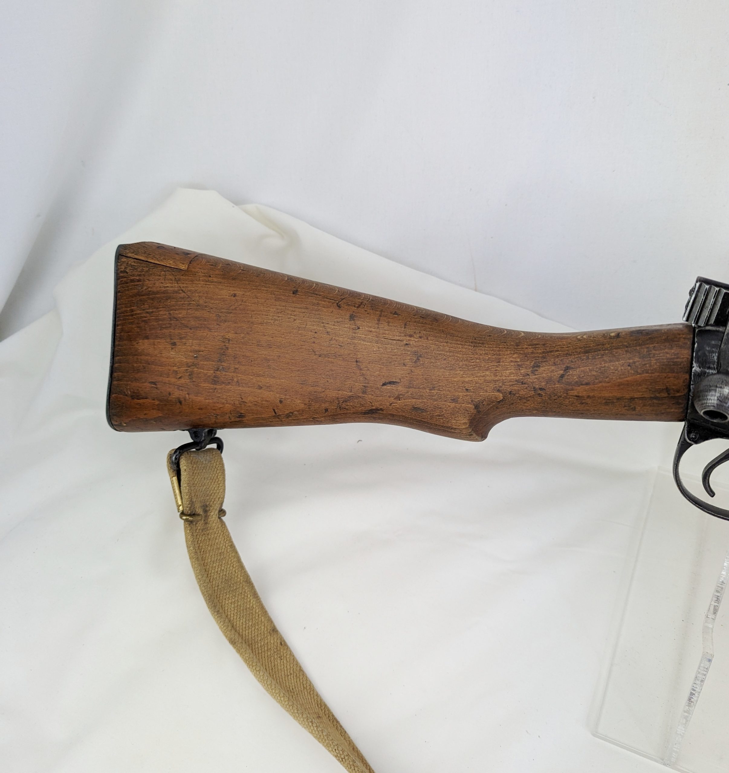 WW2 Lee Enfield No.4 MK 1 Rifle (Deactivated) - Image 2