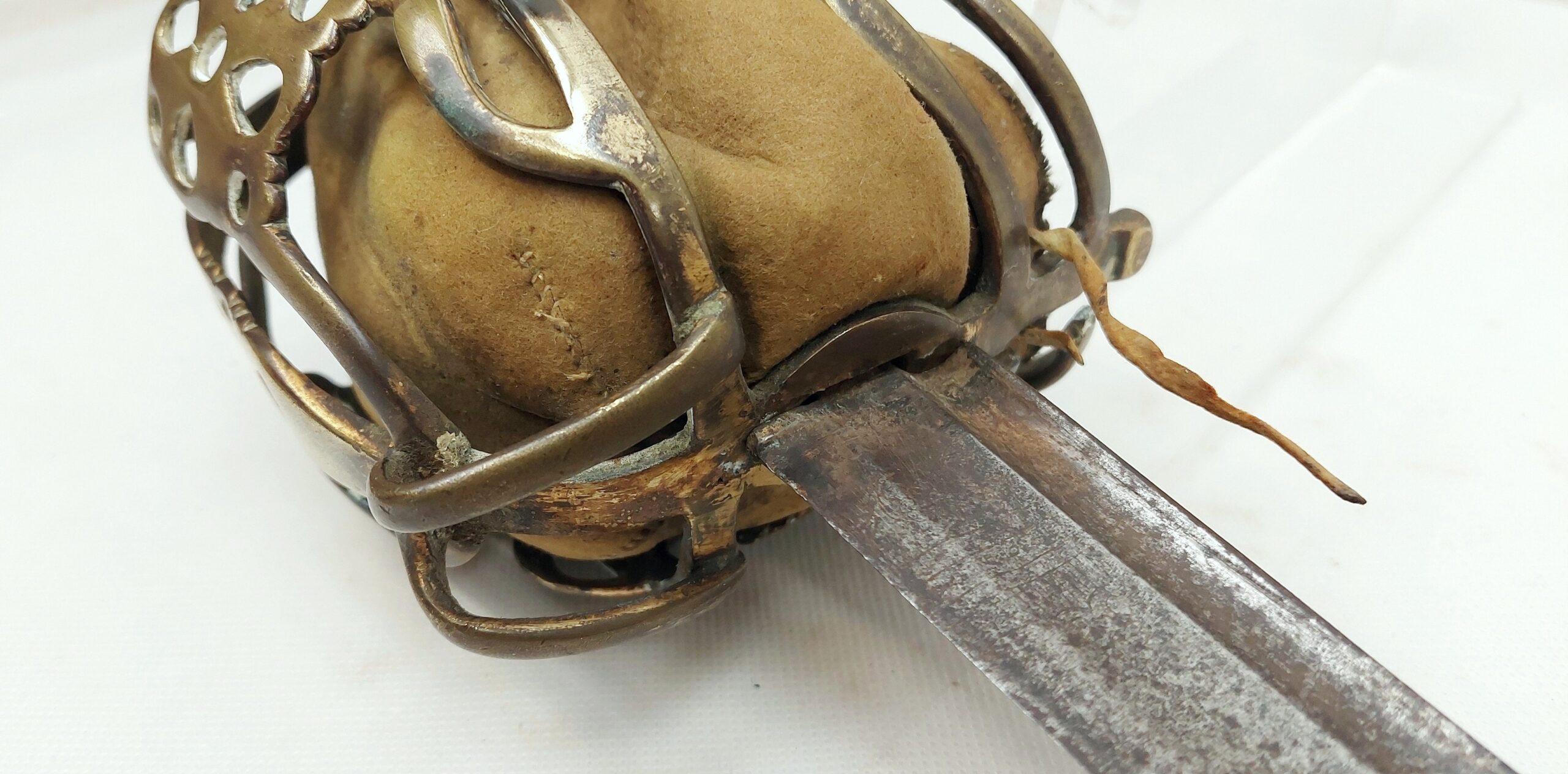 Rare Circa 1750 Brass Hilted Scottish Basket Sword - Image 3
