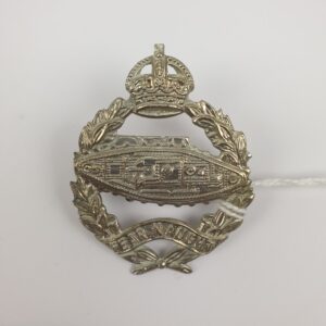 Scarce 1924 Pattern Tank Corps Cap Badge