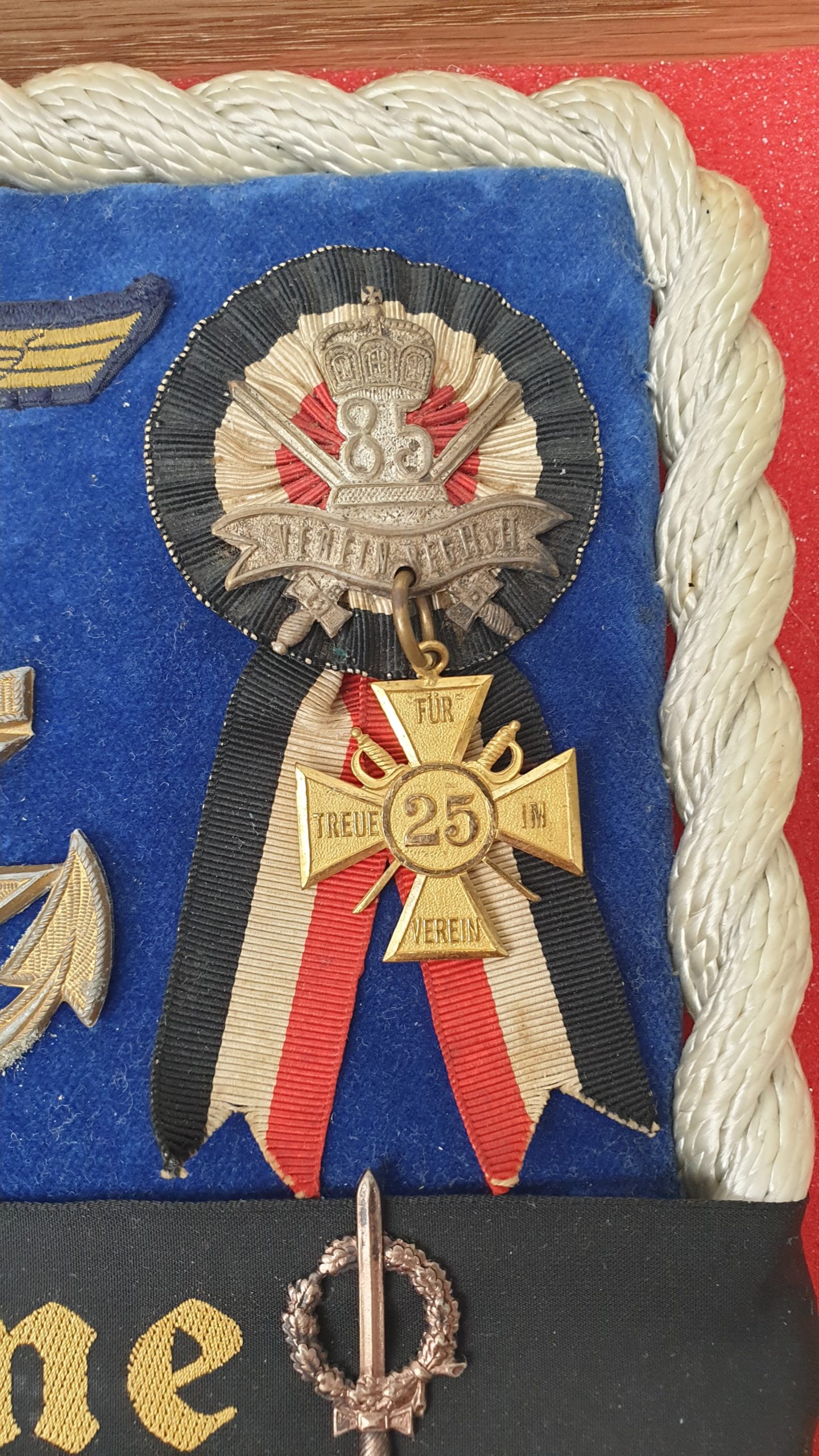 WW1, WW2 And Post-WW2 German Militaria Display - Image 9