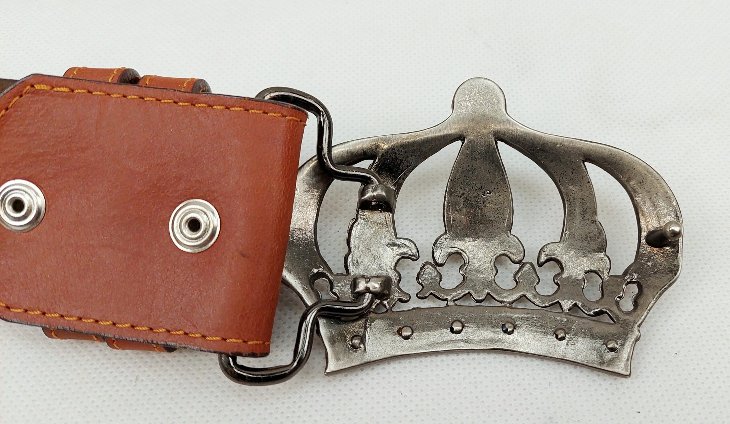 Gents Leather Belt With Semi Precious Stone Crown Buckle - Image 4