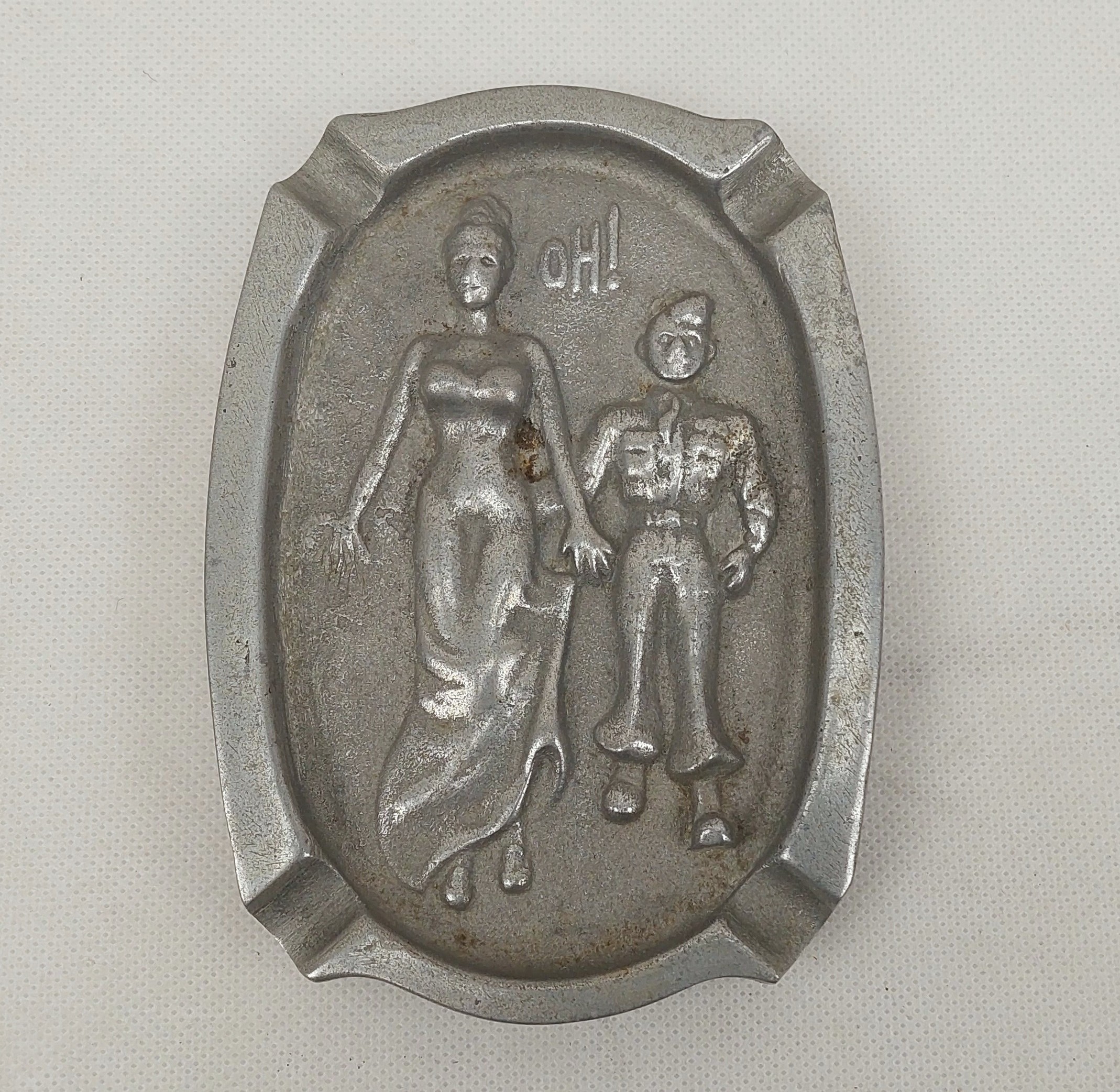 WW2 Saucy Novelty Double Sided Soldier Ashtray