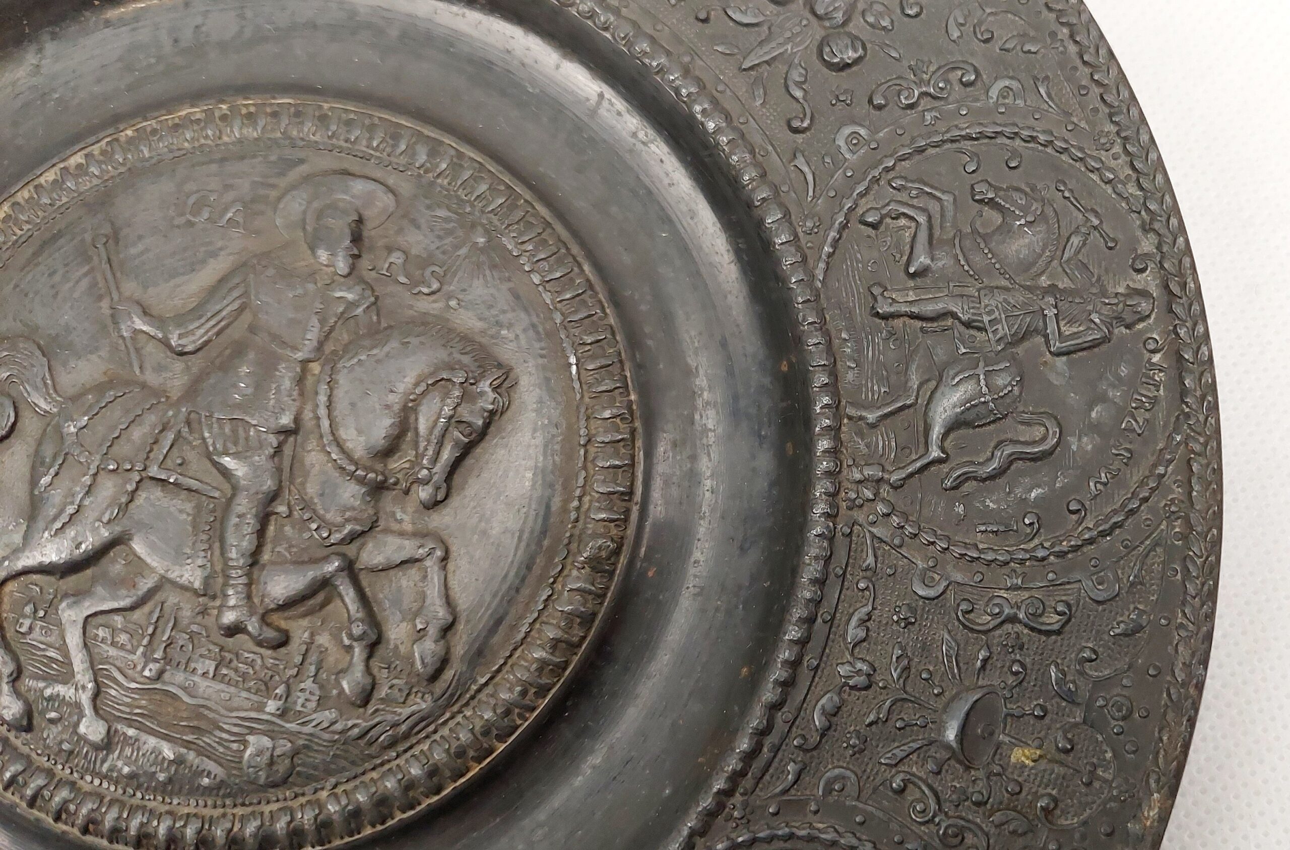Victorian Metal Wall Plaque - Image 5