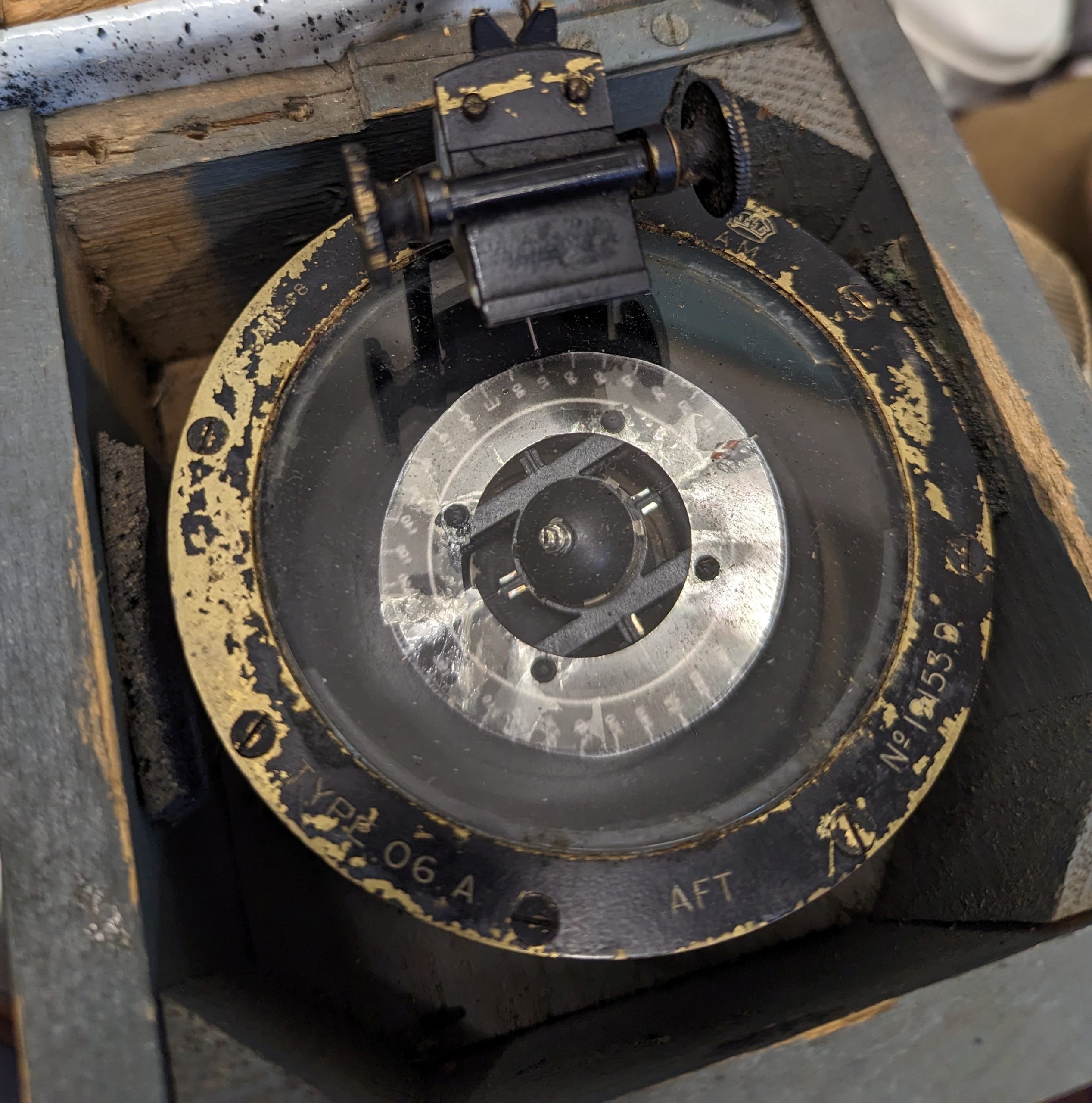 WW2 Navy/RAF Hand Bearing Compass Type 06A - Image 10