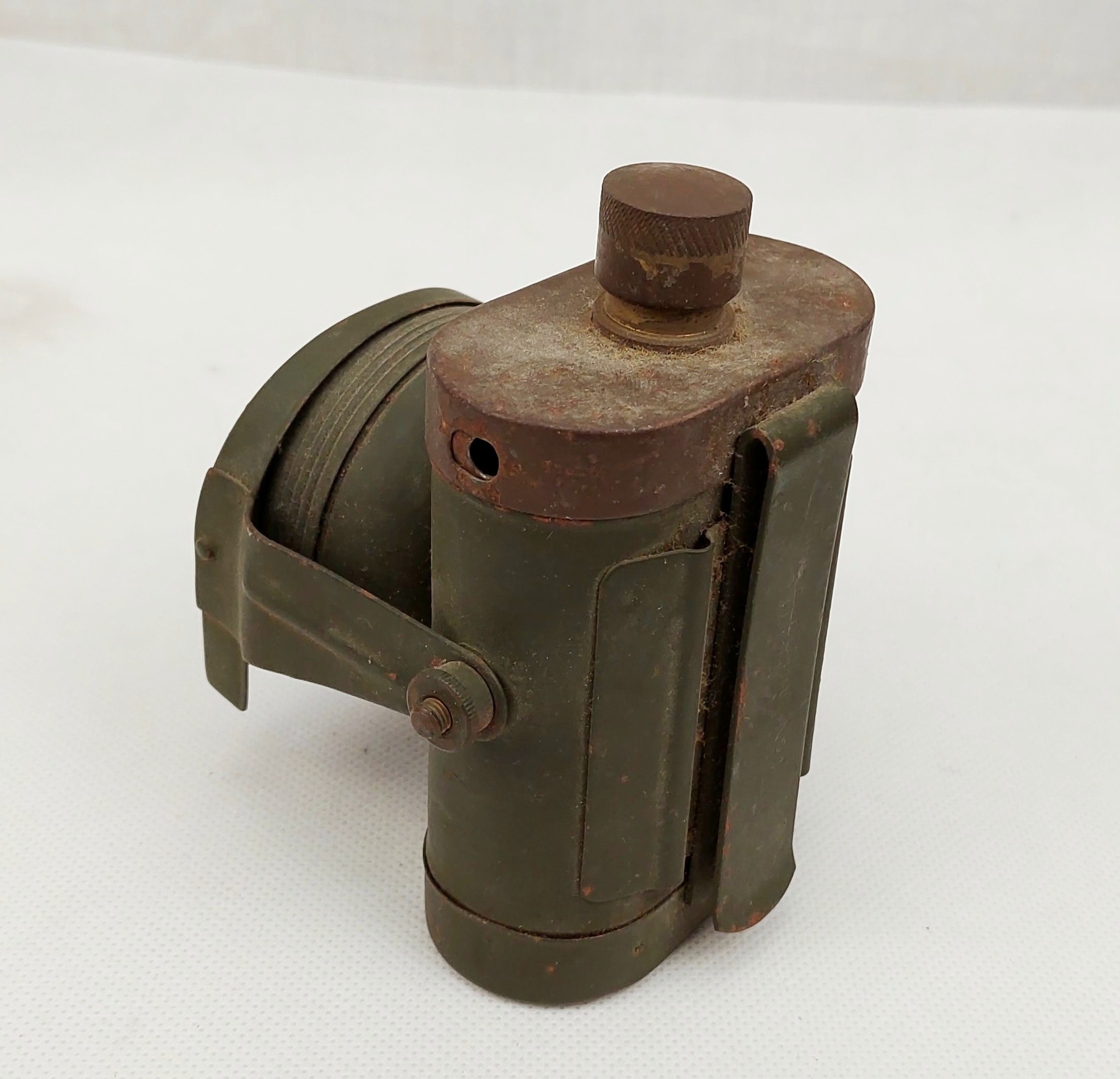 British WW2 Blackout Lantern - Image 2