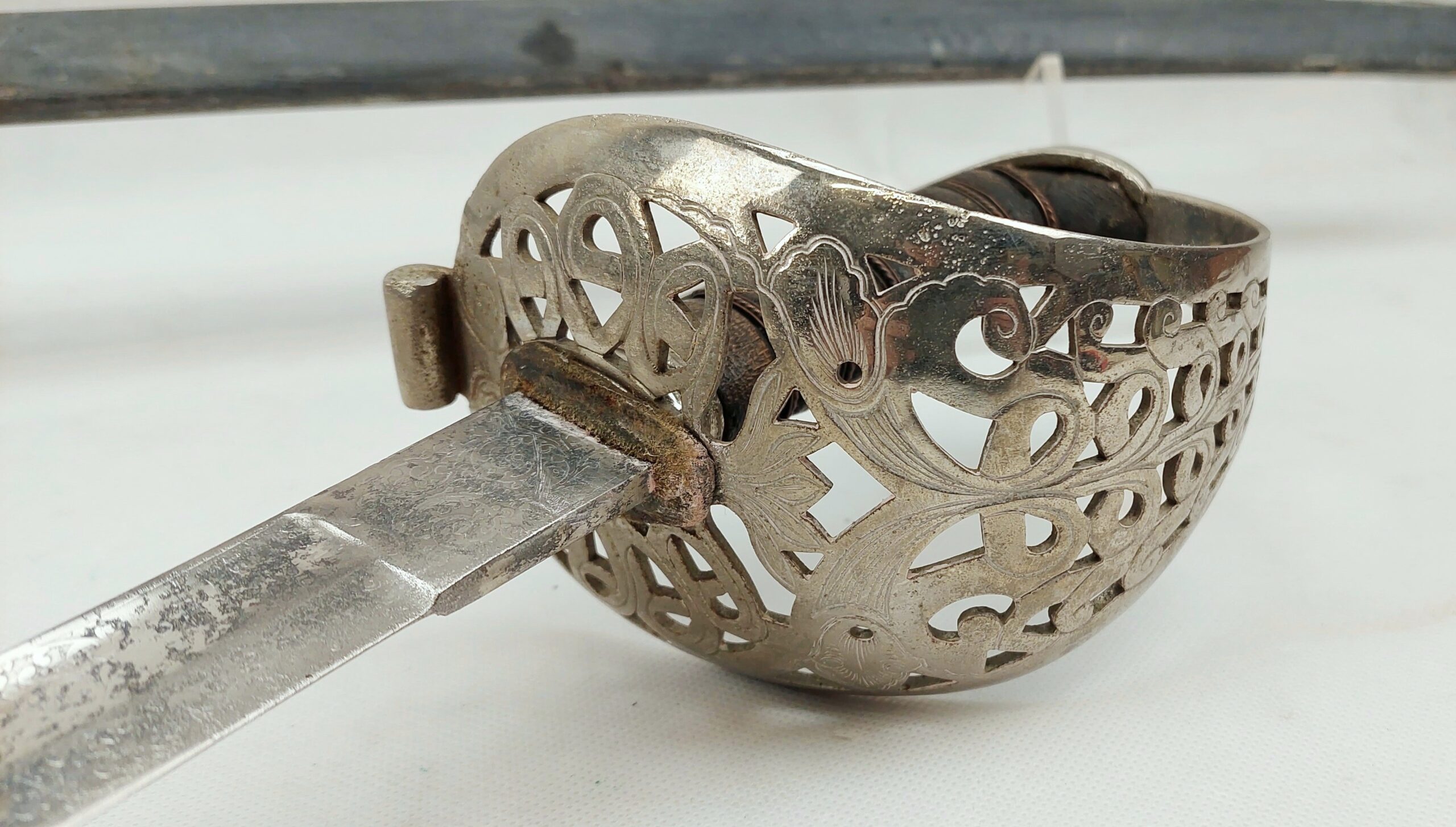 1860s Heavy Cavalry 1821 Pattern Dragoon Officers Sword And Scabbard - Image 10