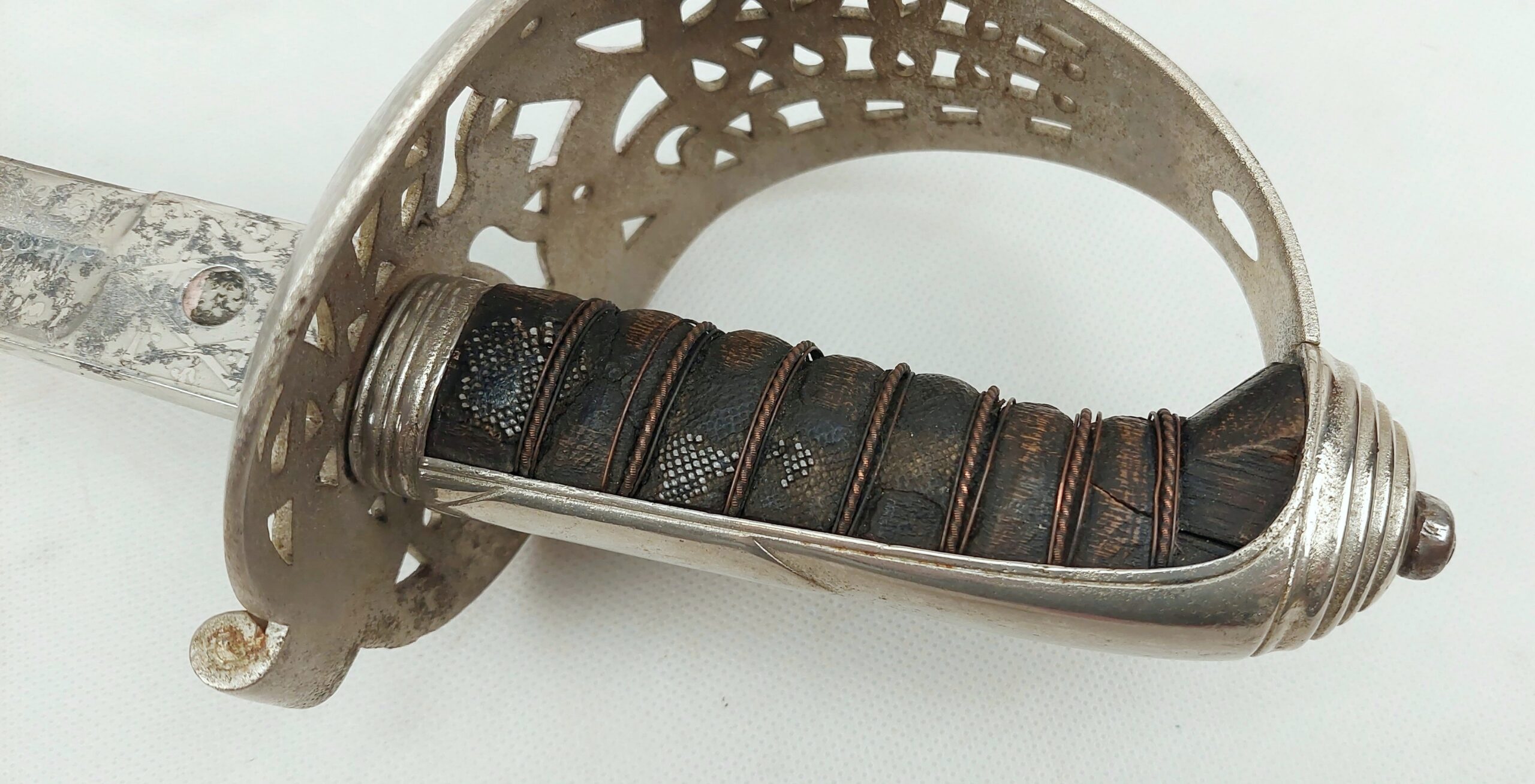 1860s Heavy Cavalry 1821 Pattern Dragoon Officers Sword And Scabbard - Image 8