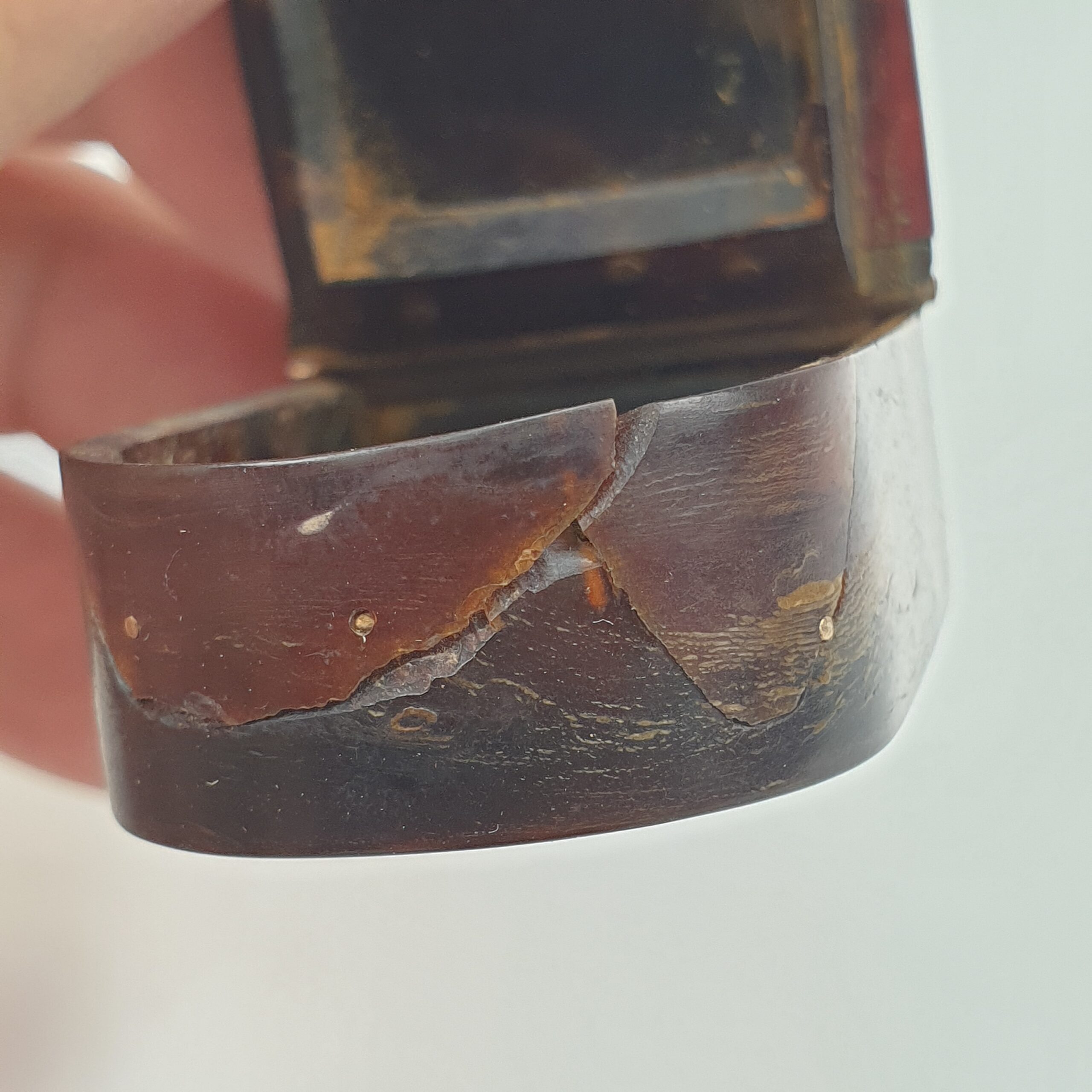 18th Century Tortoiseshell And Rose Gold Snuff Box - Image 8