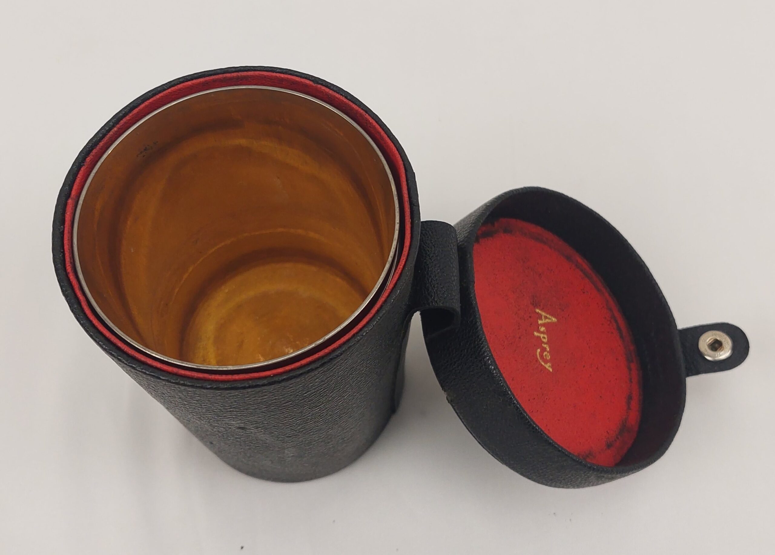 Circa 1920 Set Of 4 Silver Plated And Gilt Cased Stirrup Cups By Aspery - Image 2