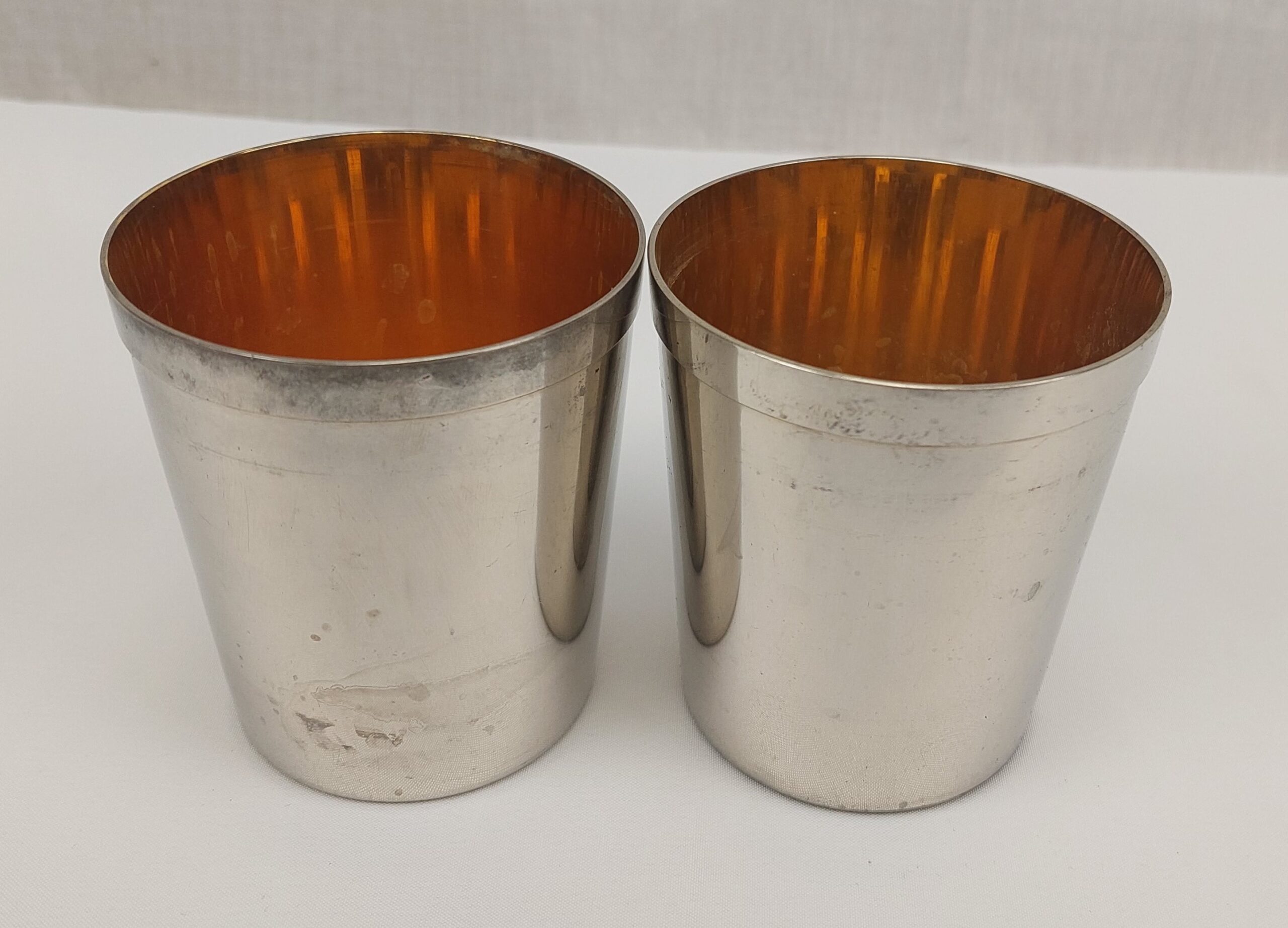 Circa 1920 Set Of 4 Silver Plated And Gilt Cased Stirrup Cups By Aspery - Image 8