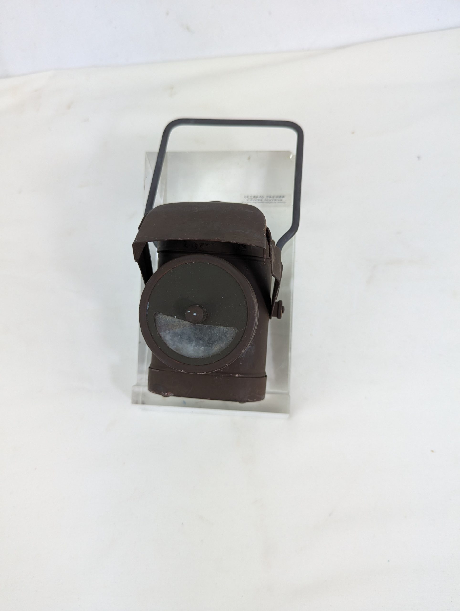 British WW2 Blackout Lantern/Flashlight - Image 3