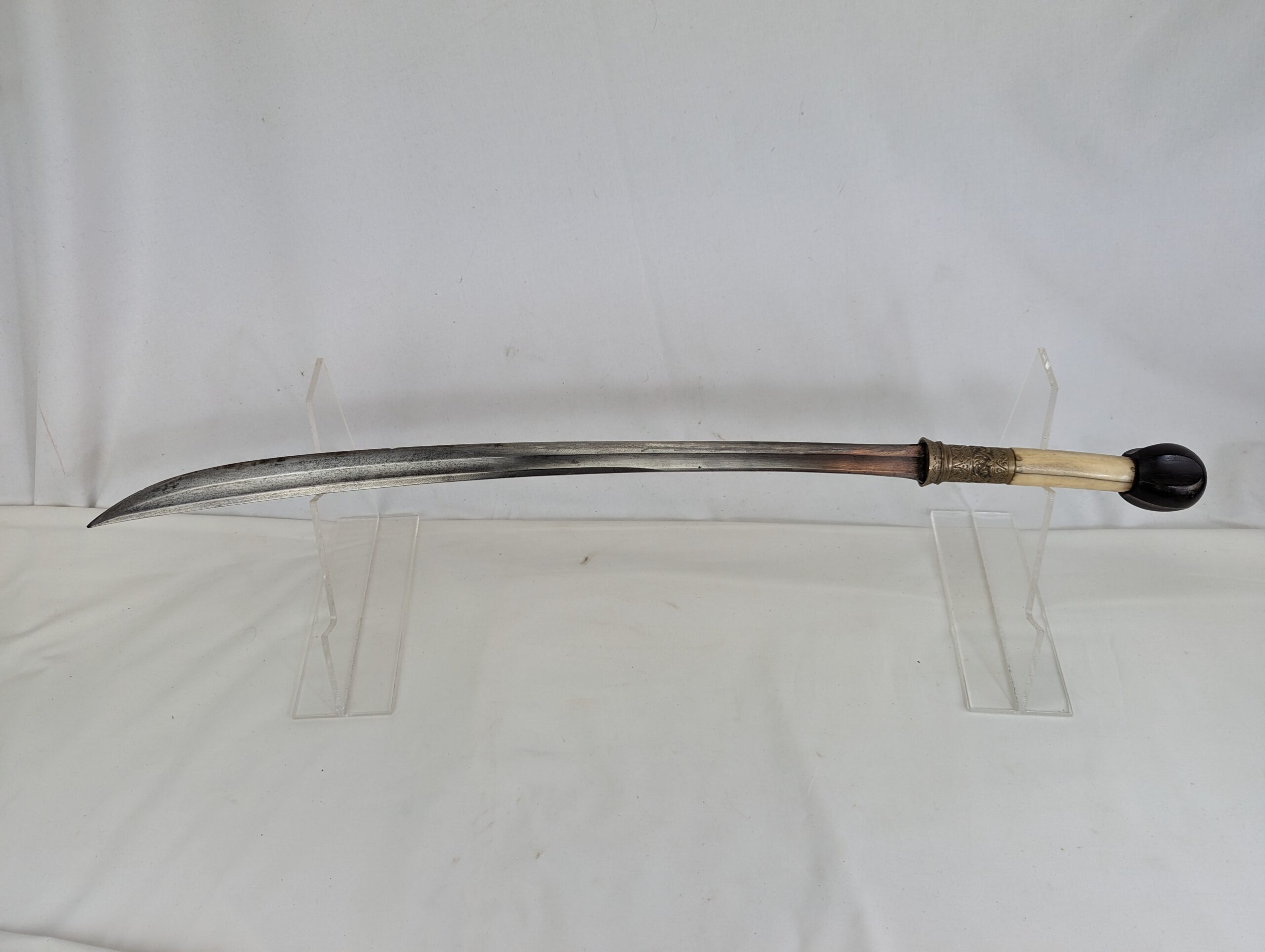 Traditional Burmese Dha Single-Edged Sword - Image 5