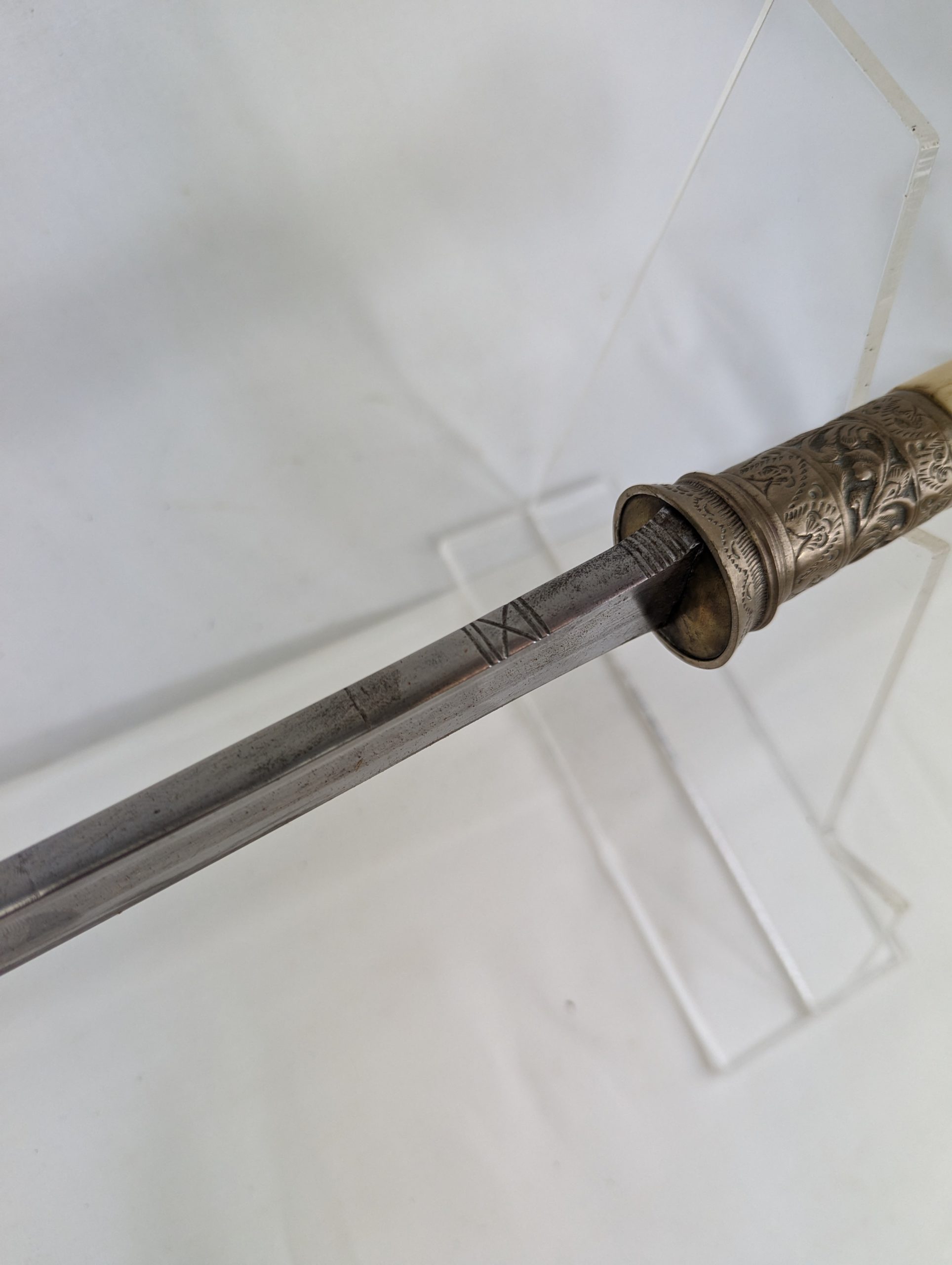 Traditional Burmese Dha Single-Edged Sword - Image 8