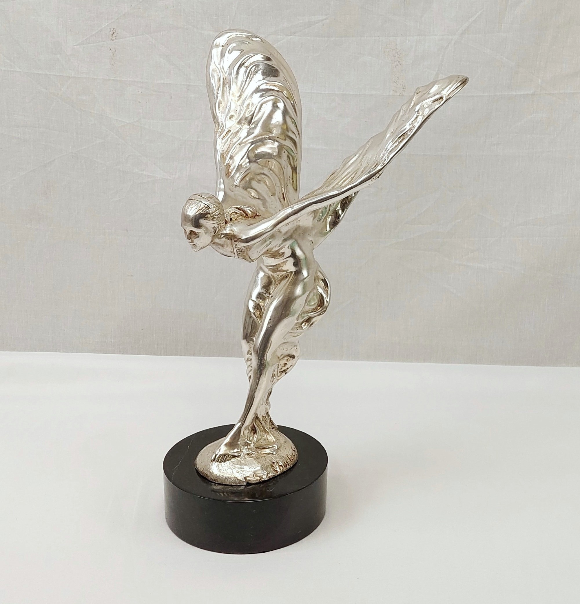 Rolls Royce Showroom Spirit Of Ecstasy Figurine