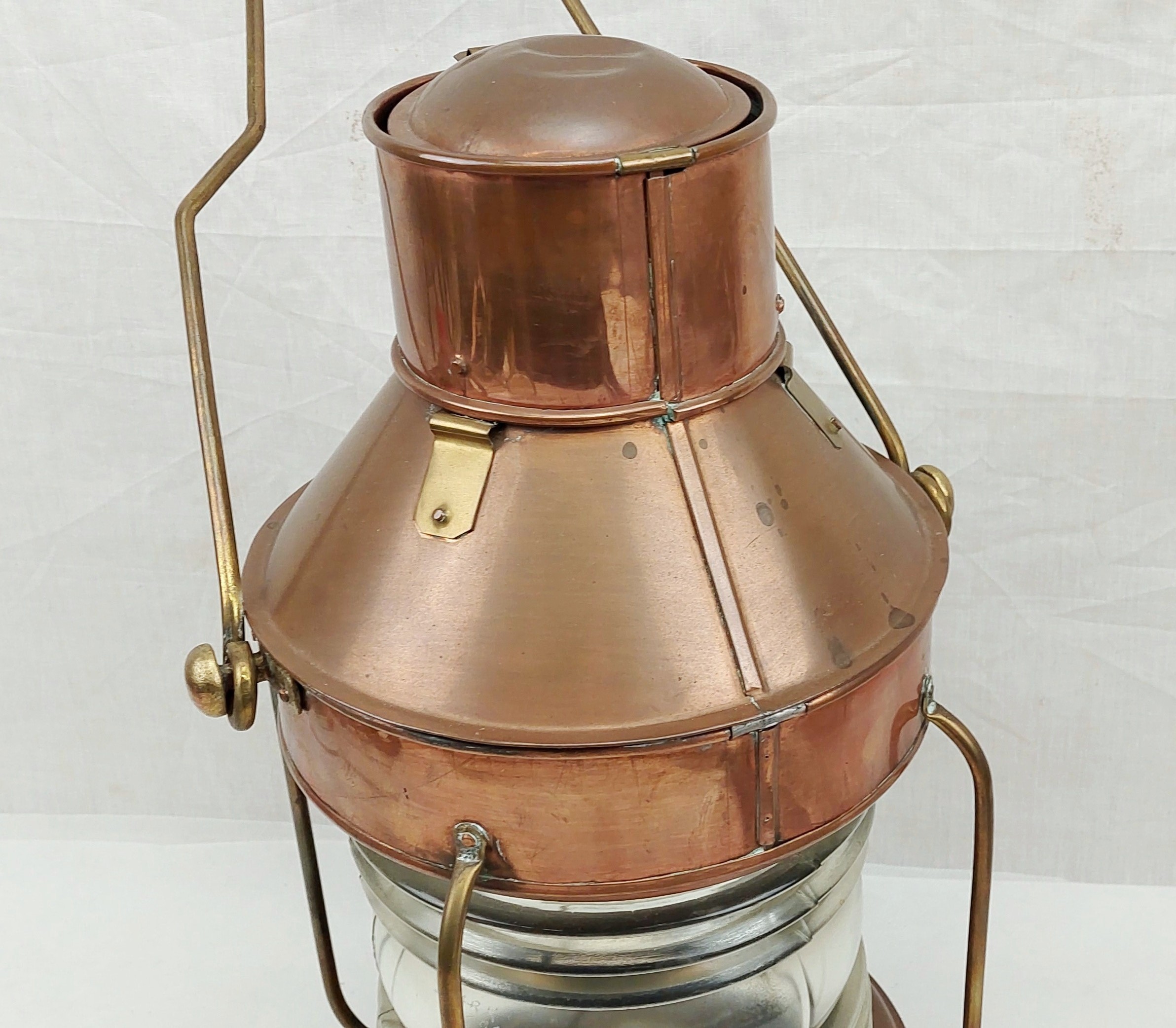Seahorse Anchor Ships Lantern - Image 3