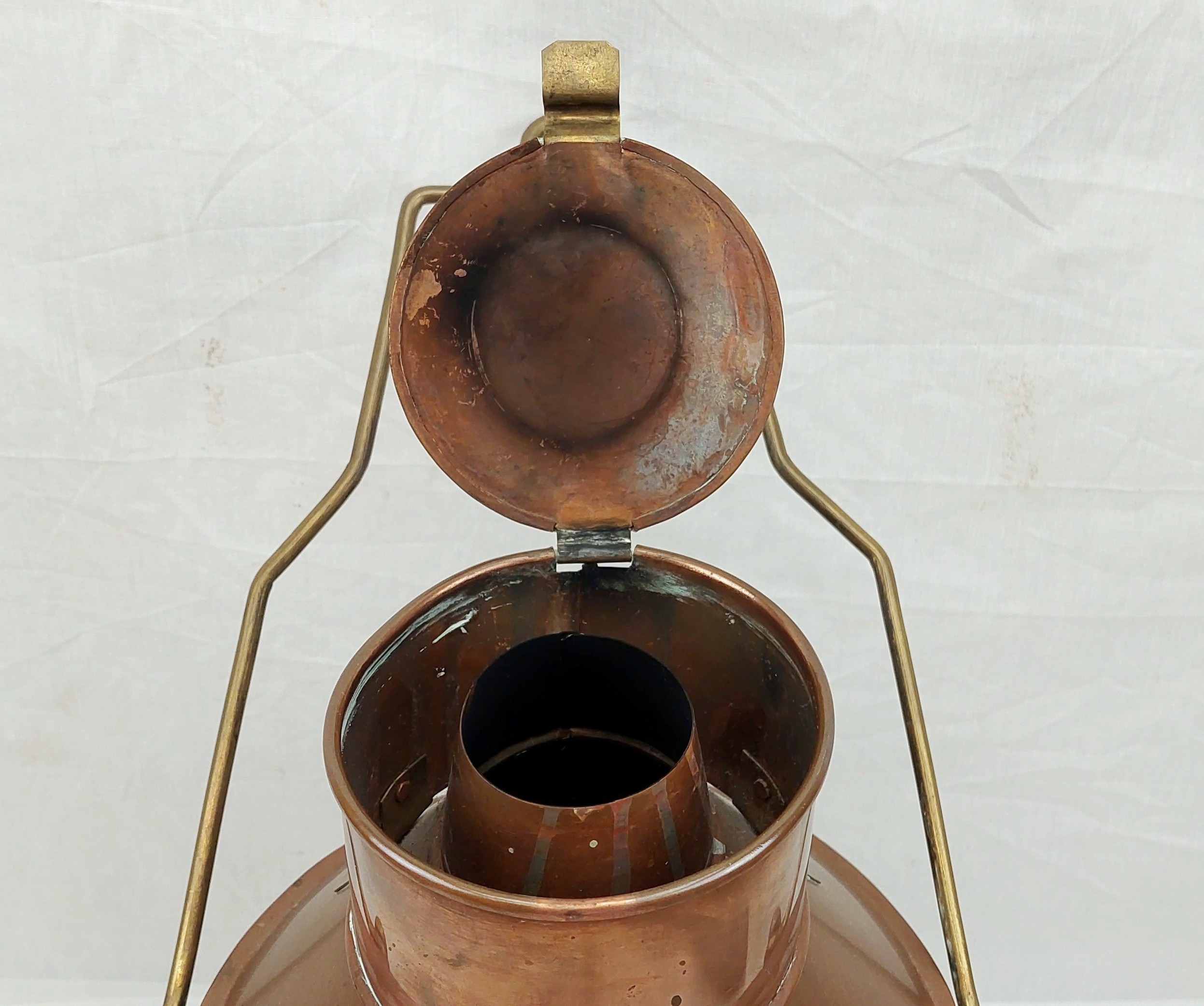 Seahorse Anchor Ships Lantern - Image 8