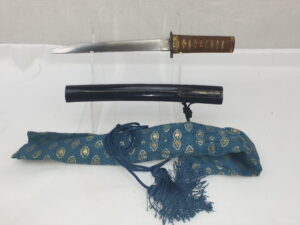 16th Century Japanese Tanto Signed Kunihiro And Scabbard
