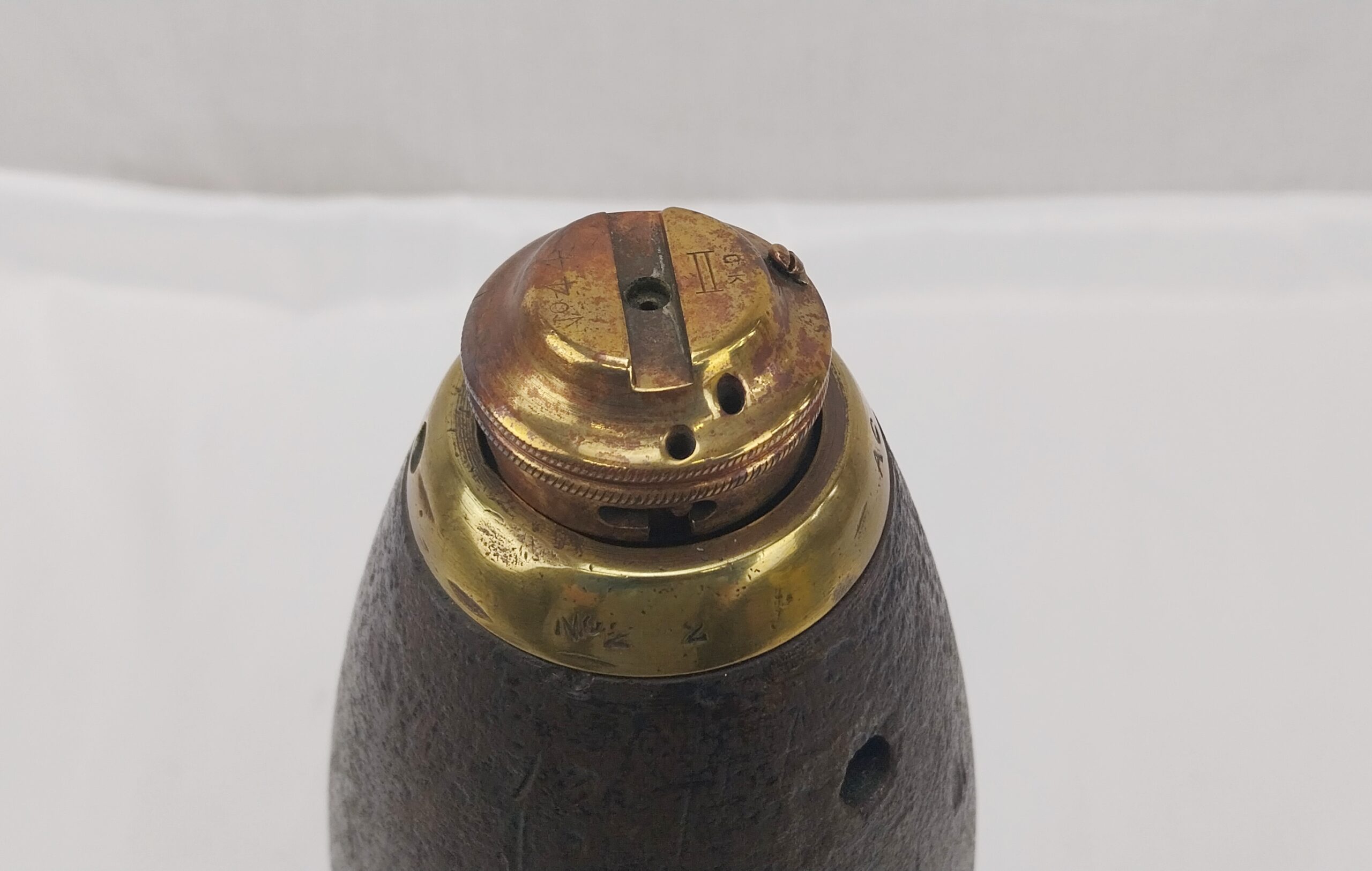 WW1 British 4.5 inch Howitzer Smoke Artillery Shell - Image 2