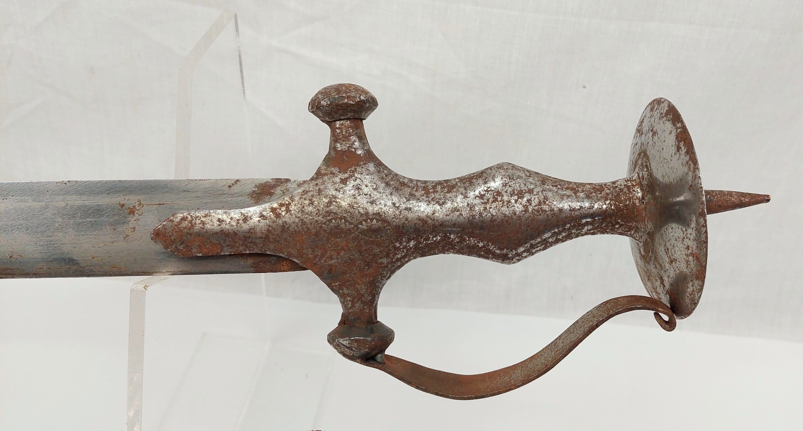 Antique Indian Tulwar And Scabbard #4 - Image 9