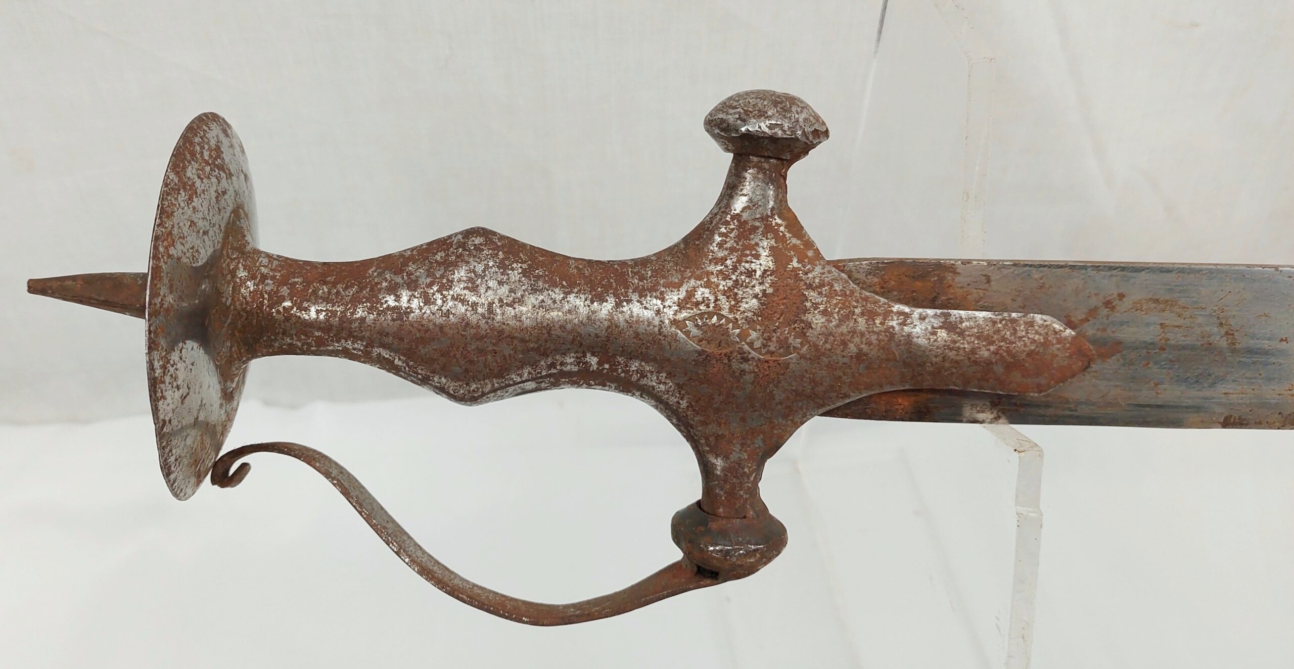 Antique Indian Tulwar And Scabbard #4 - Image 19