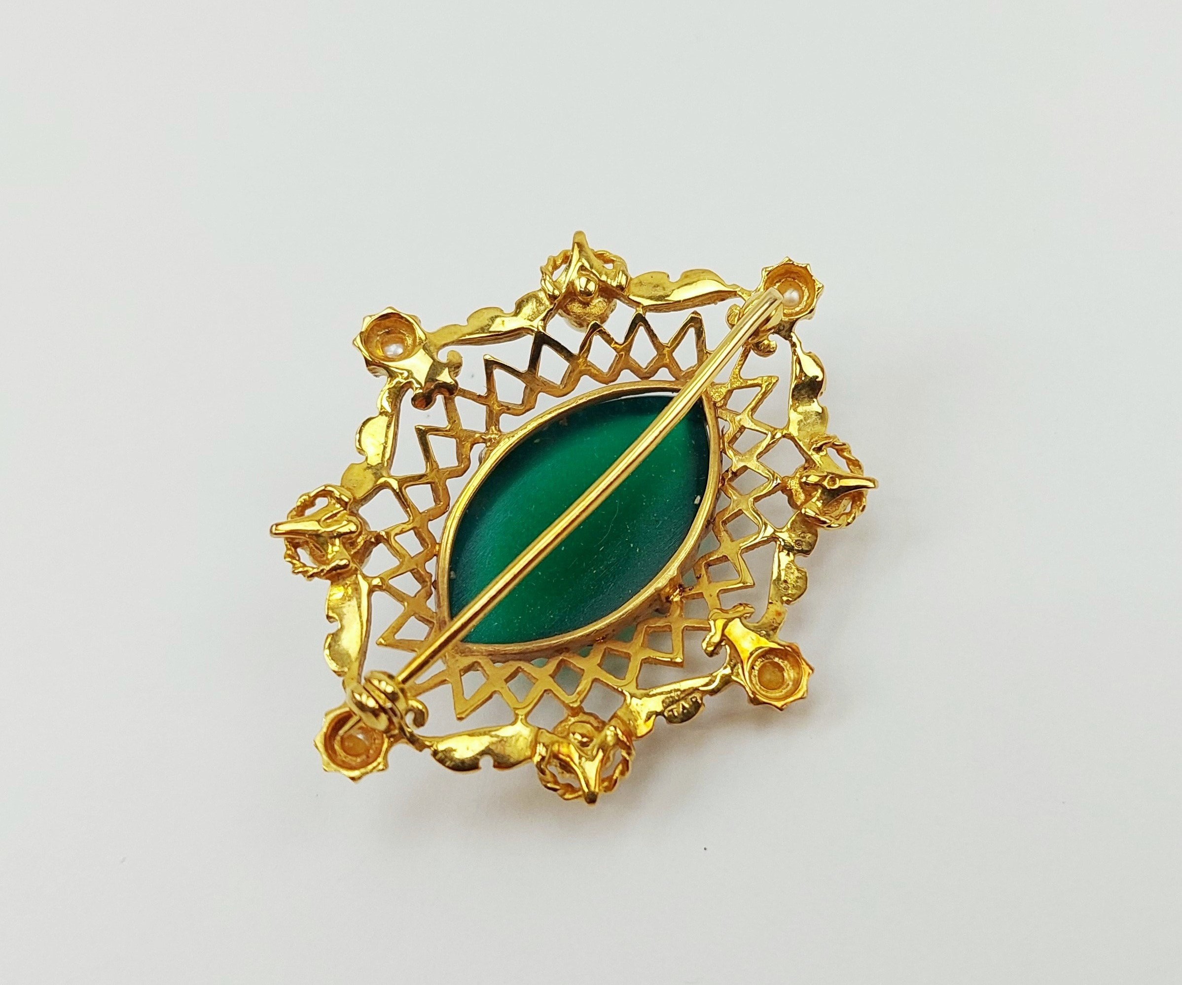 9ct Yellow Gold Green Agate & Pearl Brooch - Image 5