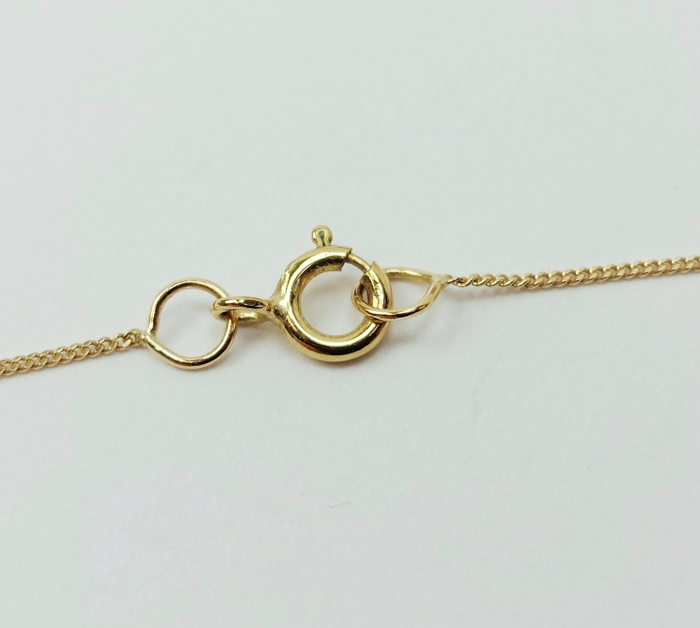 9ct Yellow Gold Crystal Love-Heart Pendant Necklace – 18 Inches - Image 8