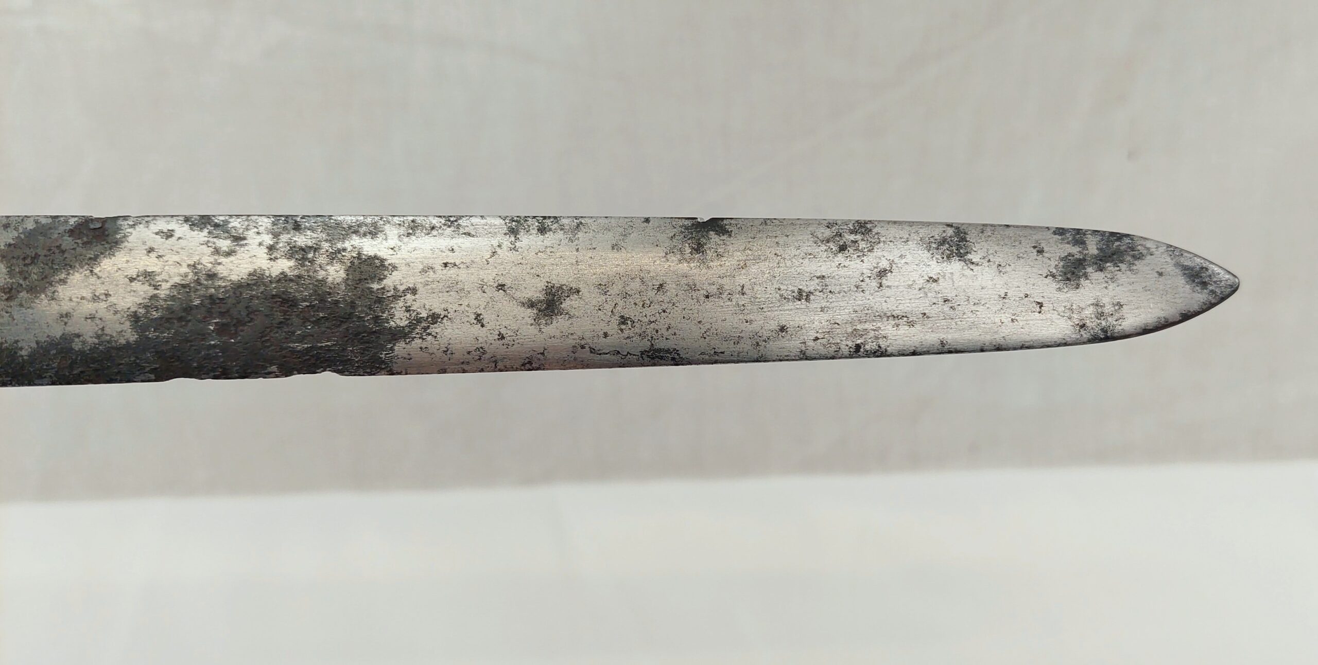Relic Condition 1798 Pattern Scottish Highlanders Officers Broadsword - Image 10