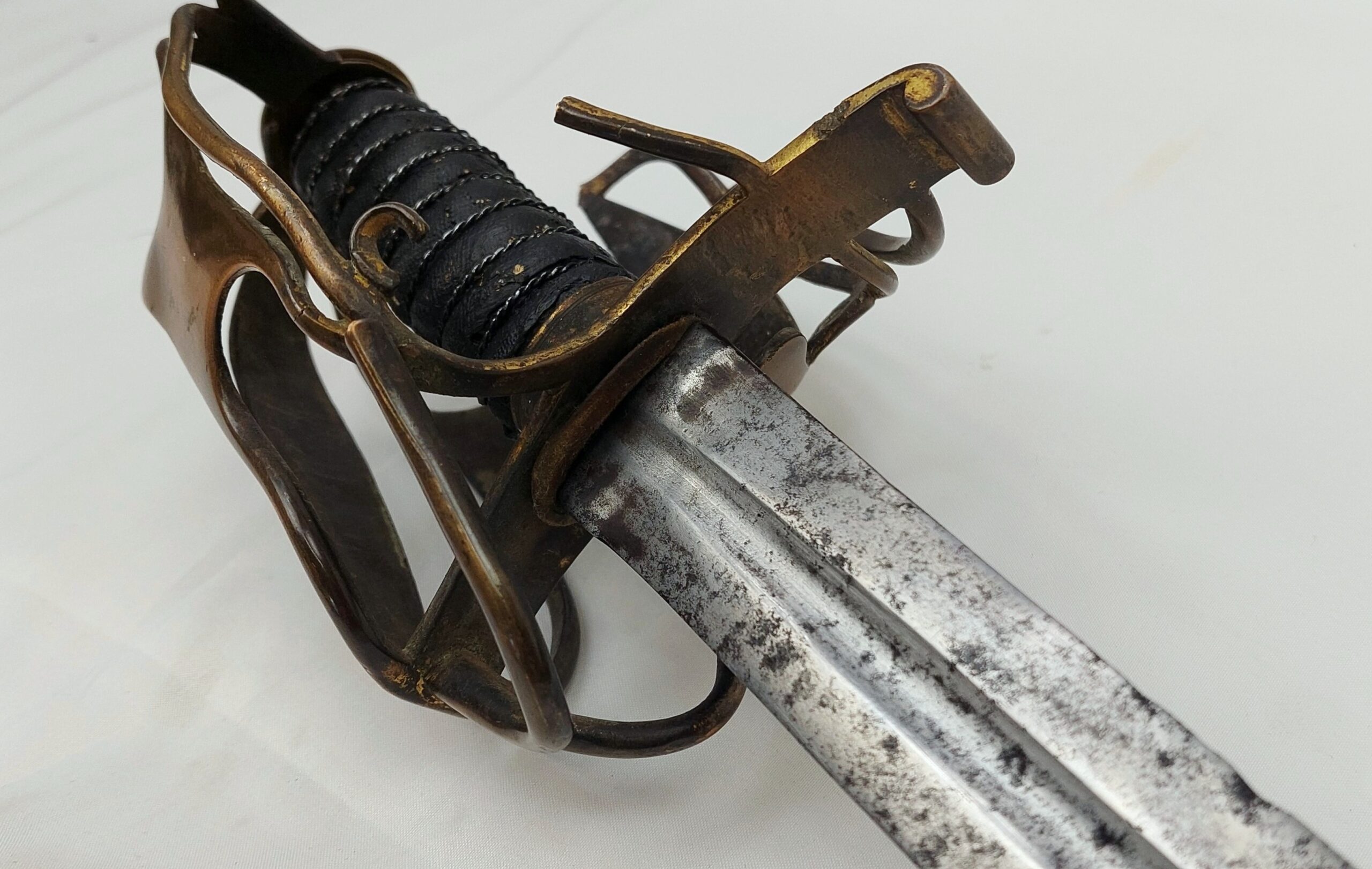 Relic Condition 1798 Pattern Scottish Highlanders Officers Broadsword - Image 9