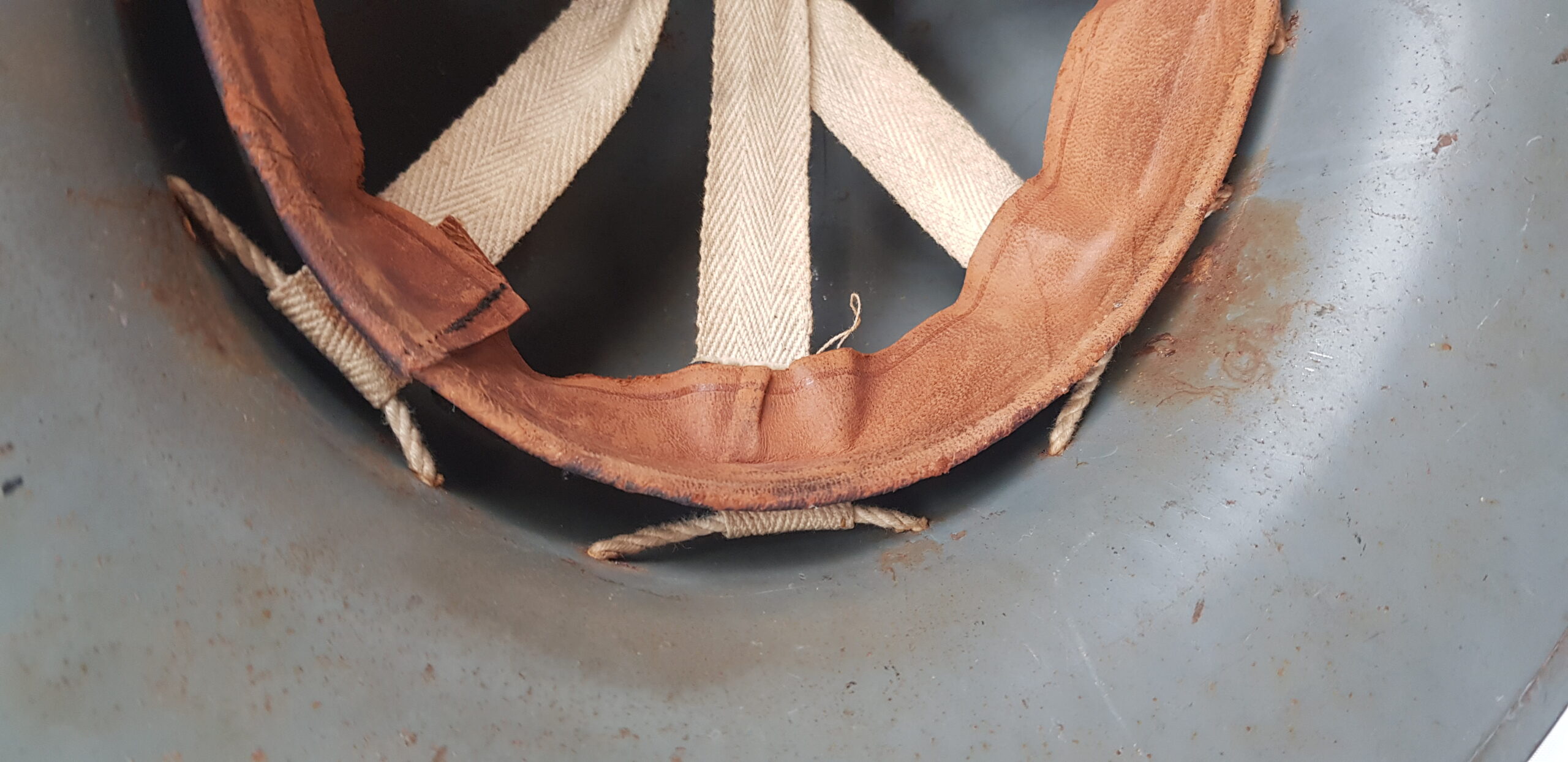 WW2 Mutual Aid Good Neighbours Association Zuckerman Helmet - Image 3