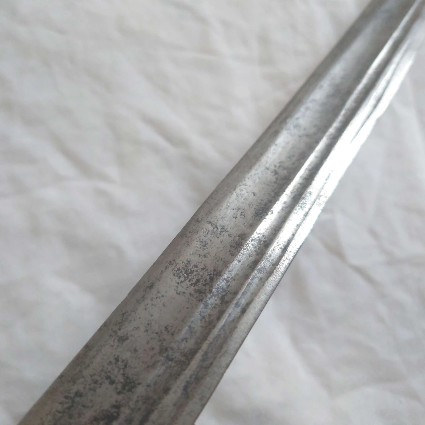 17th Century Broadsword - Image 4