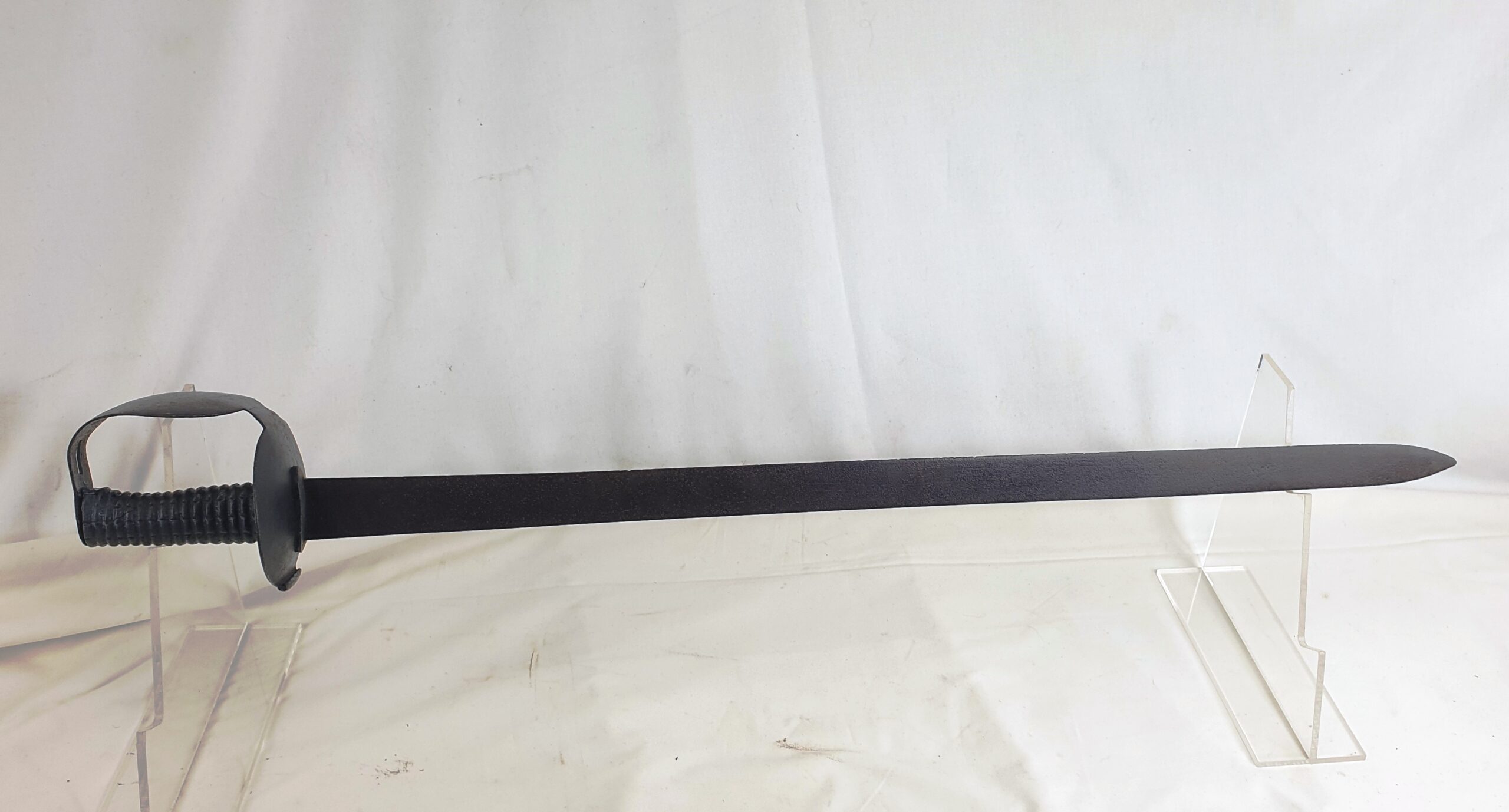 1804 pattern, British "Figure of Eight" Naval Cutlass with original scabbard