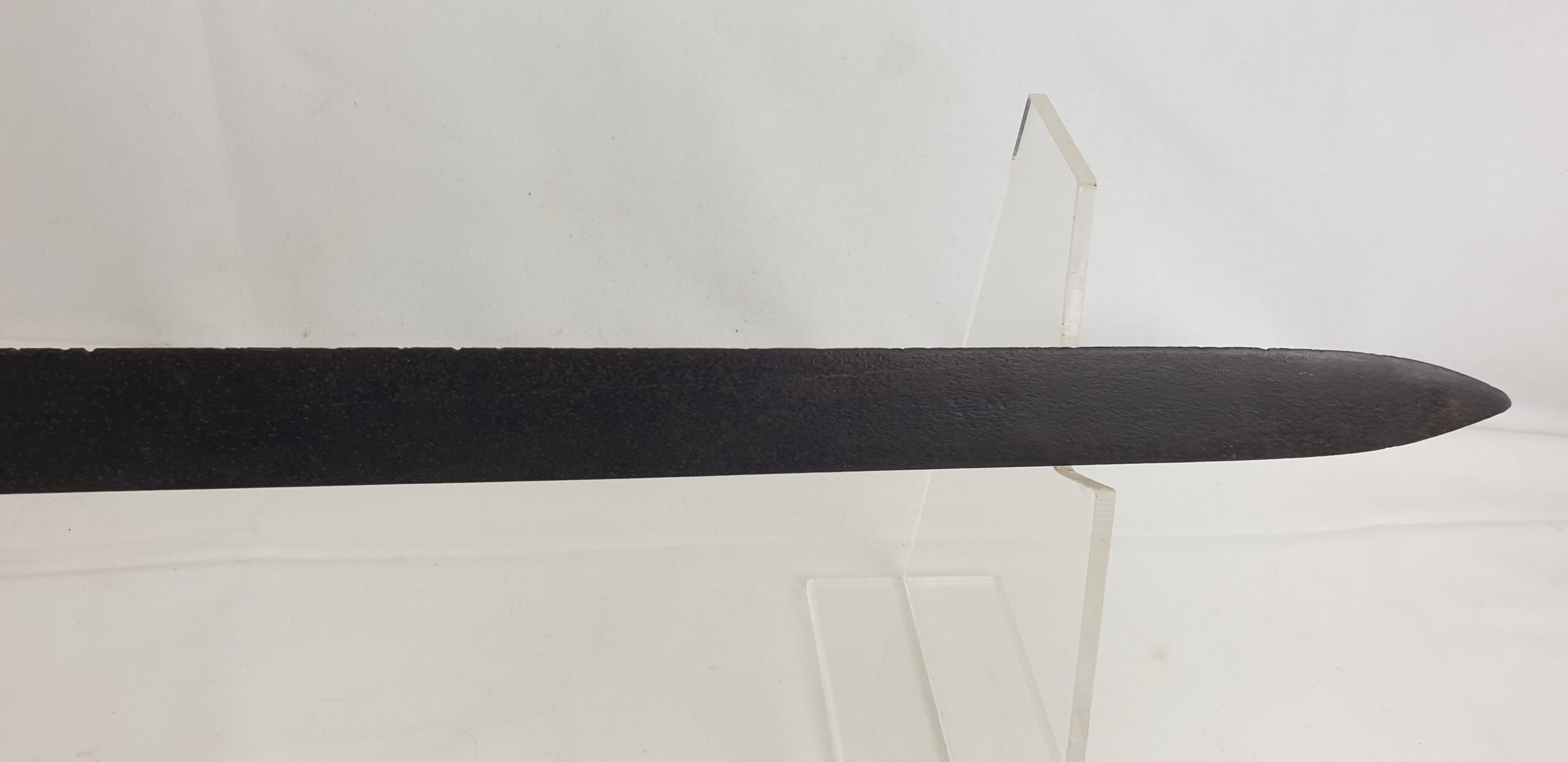 1804 pattern, British "Figure of Eight" Naval Cutlass with original scabbard - Image 7
