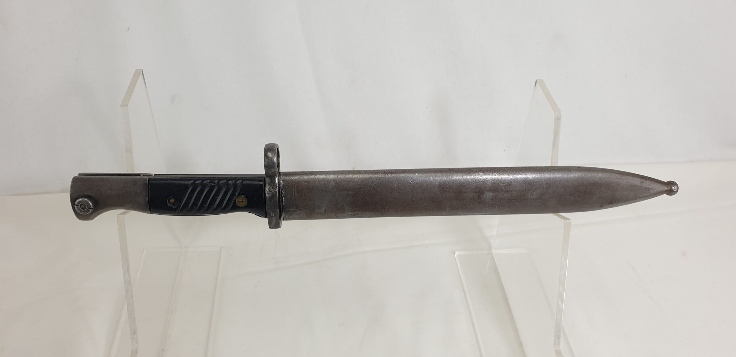 Bolt action Israeli Mauser KP8 Rifle with Bayonet and sling 7.62 cal by FN Deactivated - Image 13
