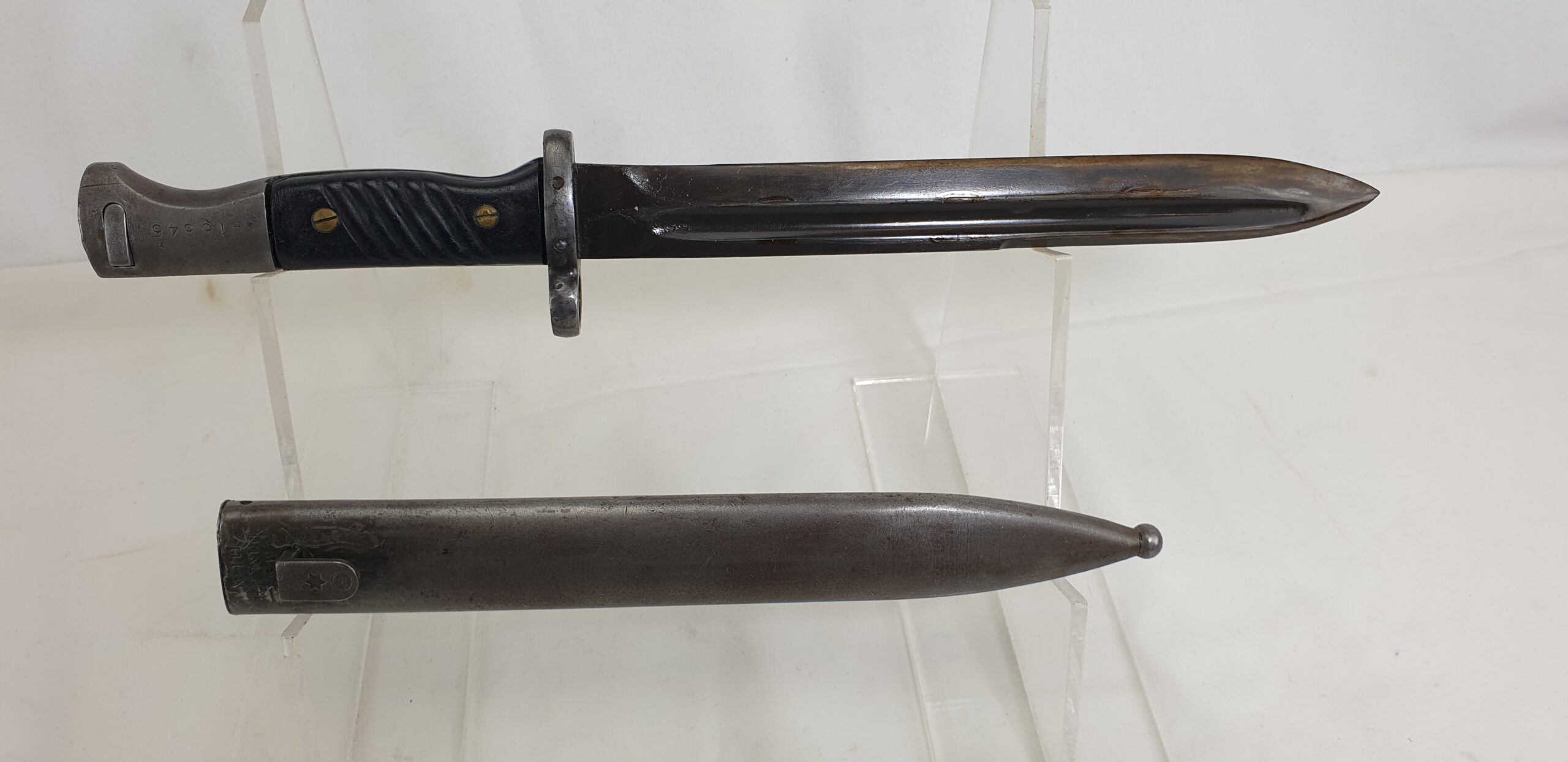 Bolt action Israeli Mauser KP8 Rifle with Bayonet and sling 7.62 cal by FN Deactivated - Image 11