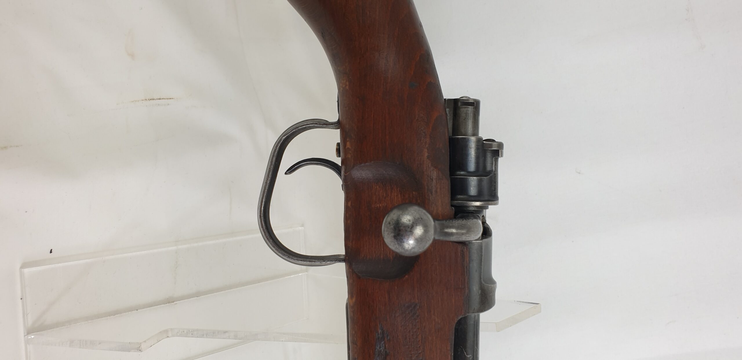 Bolt action Israeli Mauser KP8 Rifle with Bayonet and sling 7.62 cal by FN Deactivated - Image 3