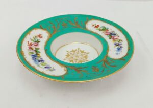 Circa 1795 Serves Trembluese Saucer With Roses And Gilt