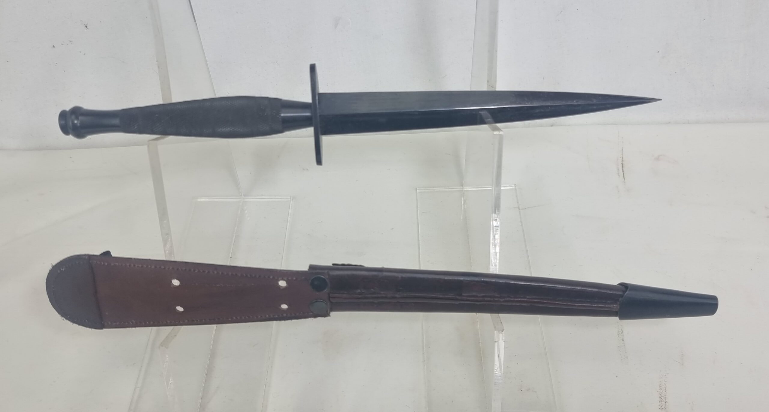 Fairbairn Sykes Commando Dagger Modern Production of a Second Pattern with Presentation Scabbard - Image 2