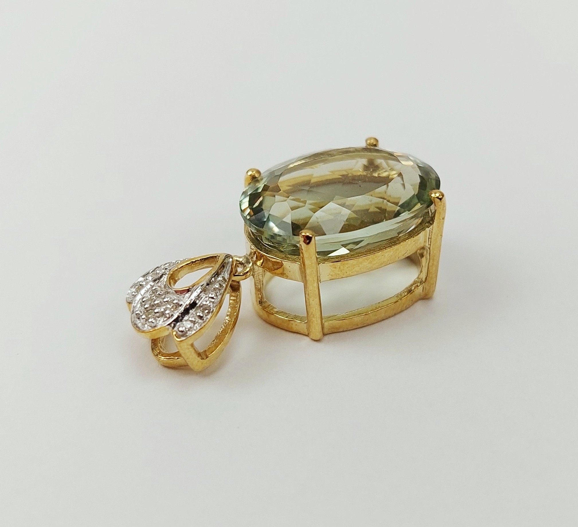 9ct Gold Prasiolite & Diamond Pendant - Image 3