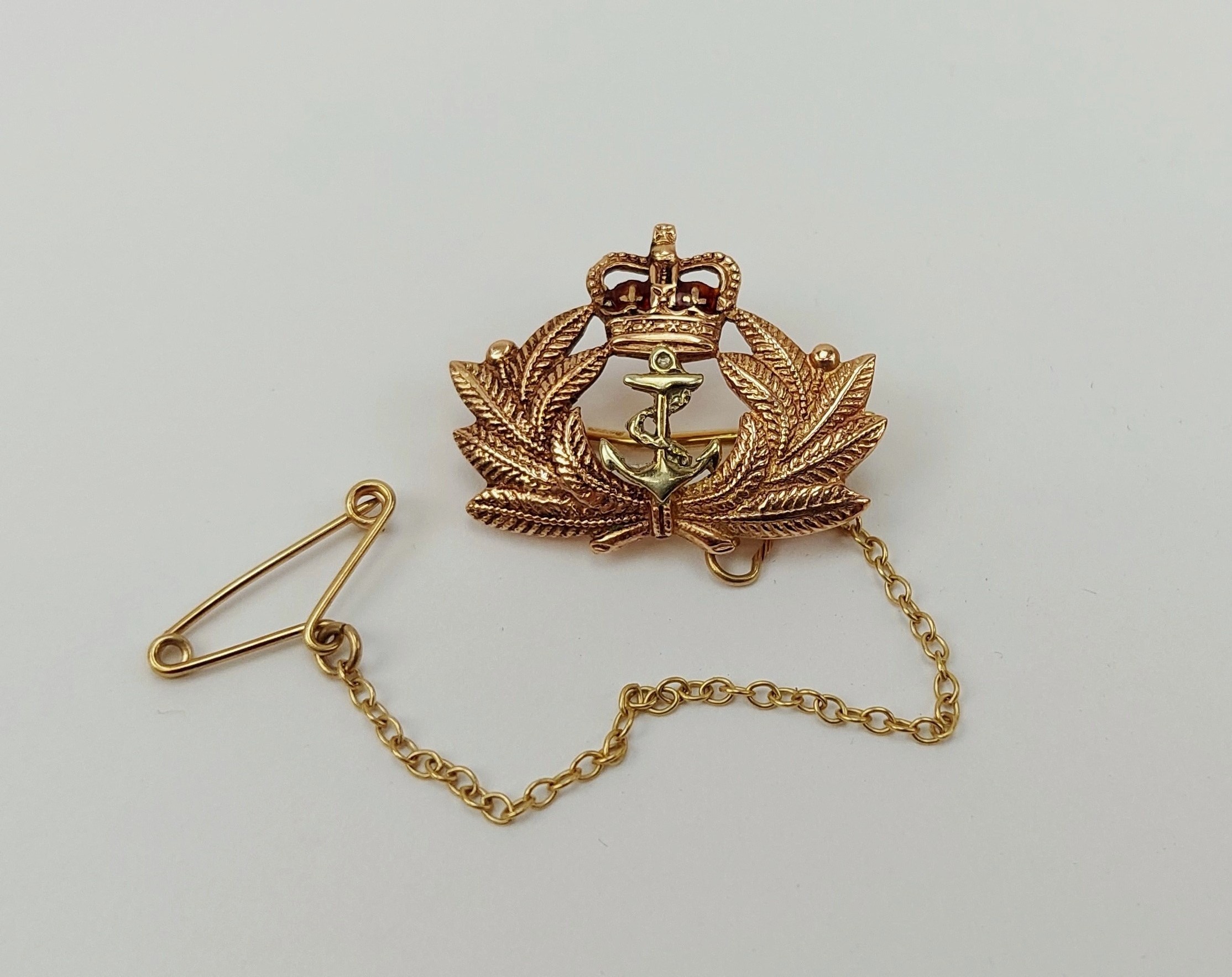 9ct Rose Gold Royal Navy Sweetheart Badge c1979
